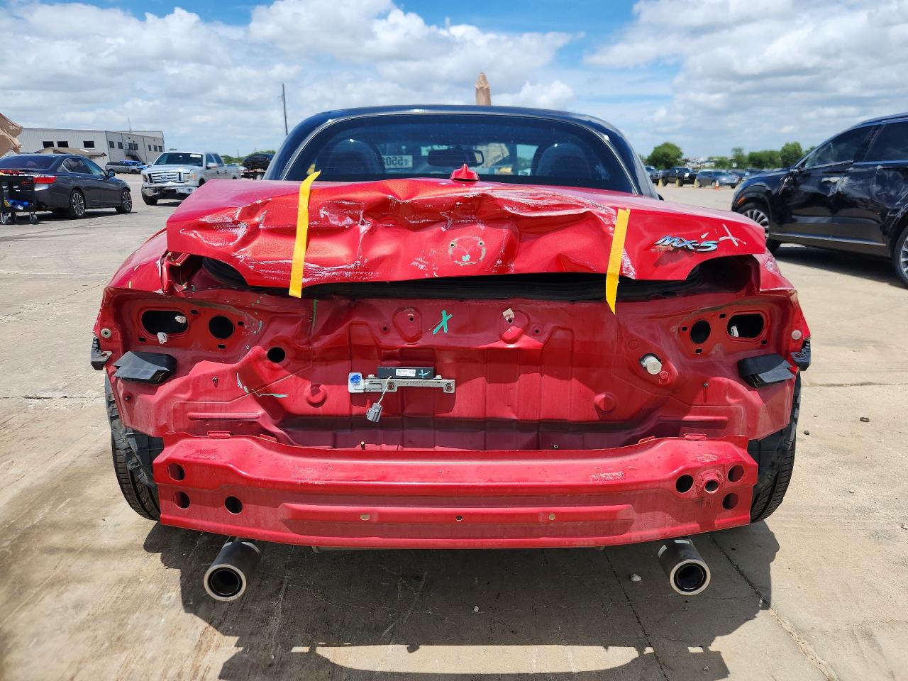 2012 Mazda Mx-5 Miata Red vin: JM1NC2SFXC0222785