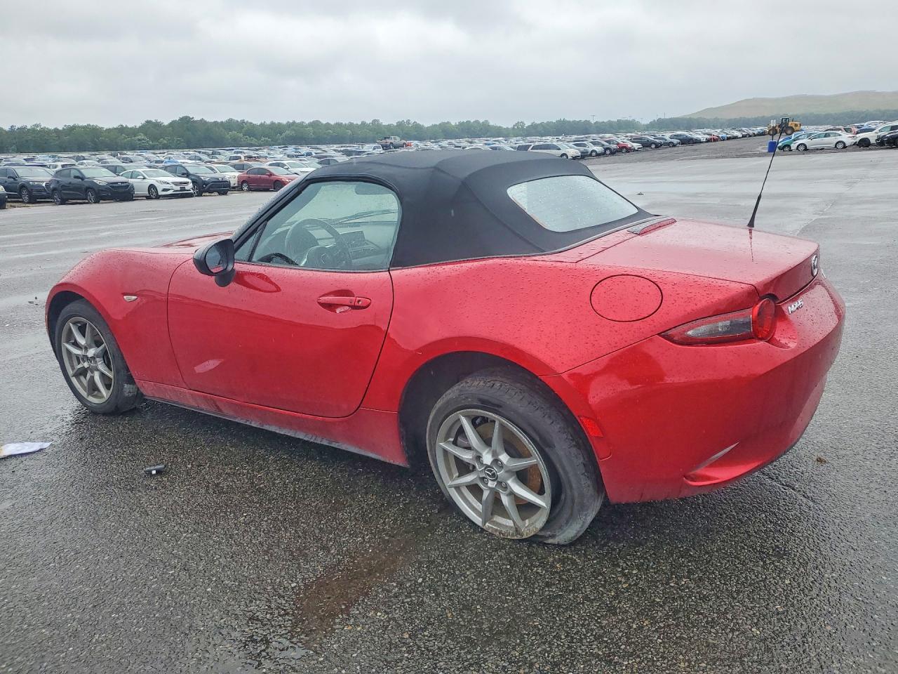 2016 Mazda Mx-5 Miata Sport Red vin: JM1NDAB71G0113847