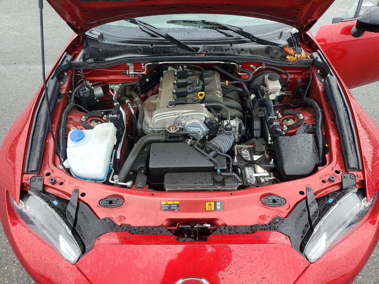 2016 Mazda Mx-5 Miata Sport Red vin: JM1NDAB71G0113847