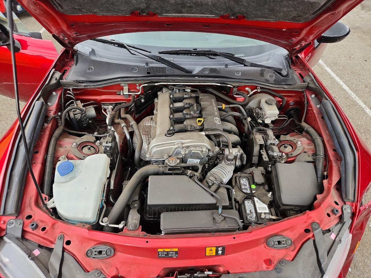 2020 Mazda Mx-5 Miata Sport Красный vin: JM1NDAB78L0414335
