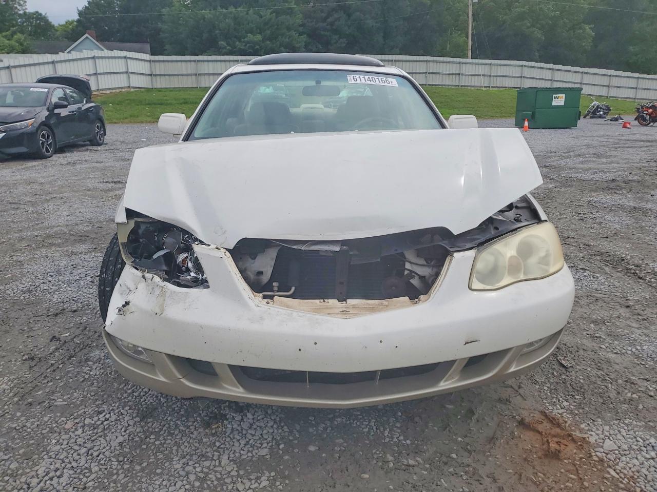 2002 Mazda Millenia Two Tone vin: JM1TA221021727616