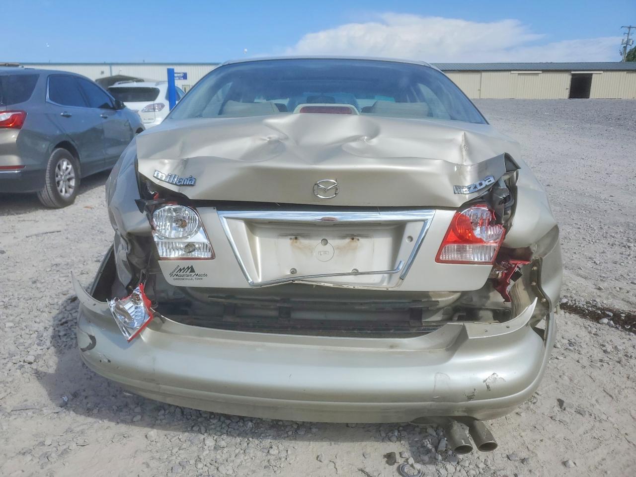 2002 Mazda Millenia Beige vin: JM1TA221121730007