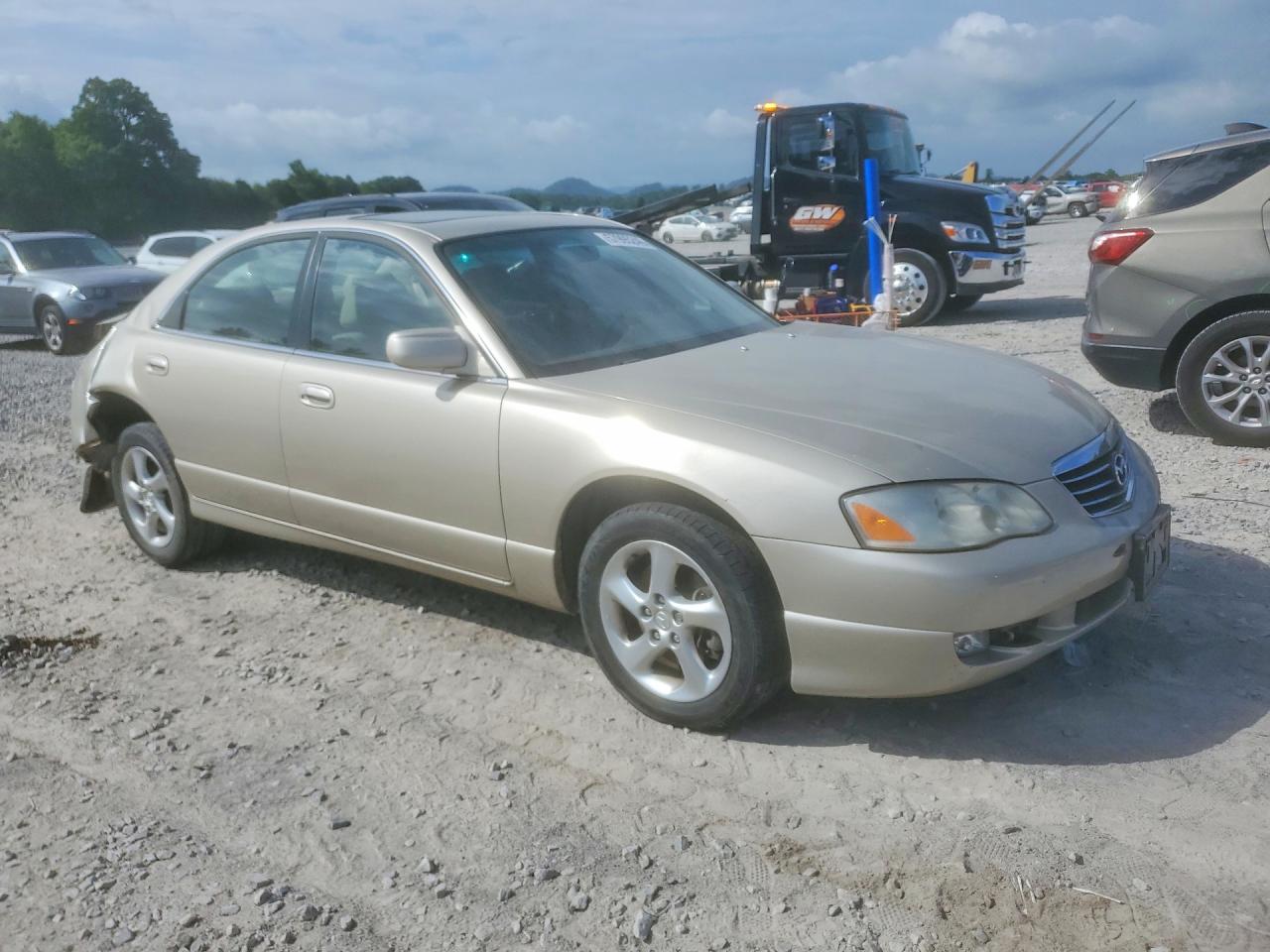 2002 Mazda Millenia Beige vin: JM1TA221121730007