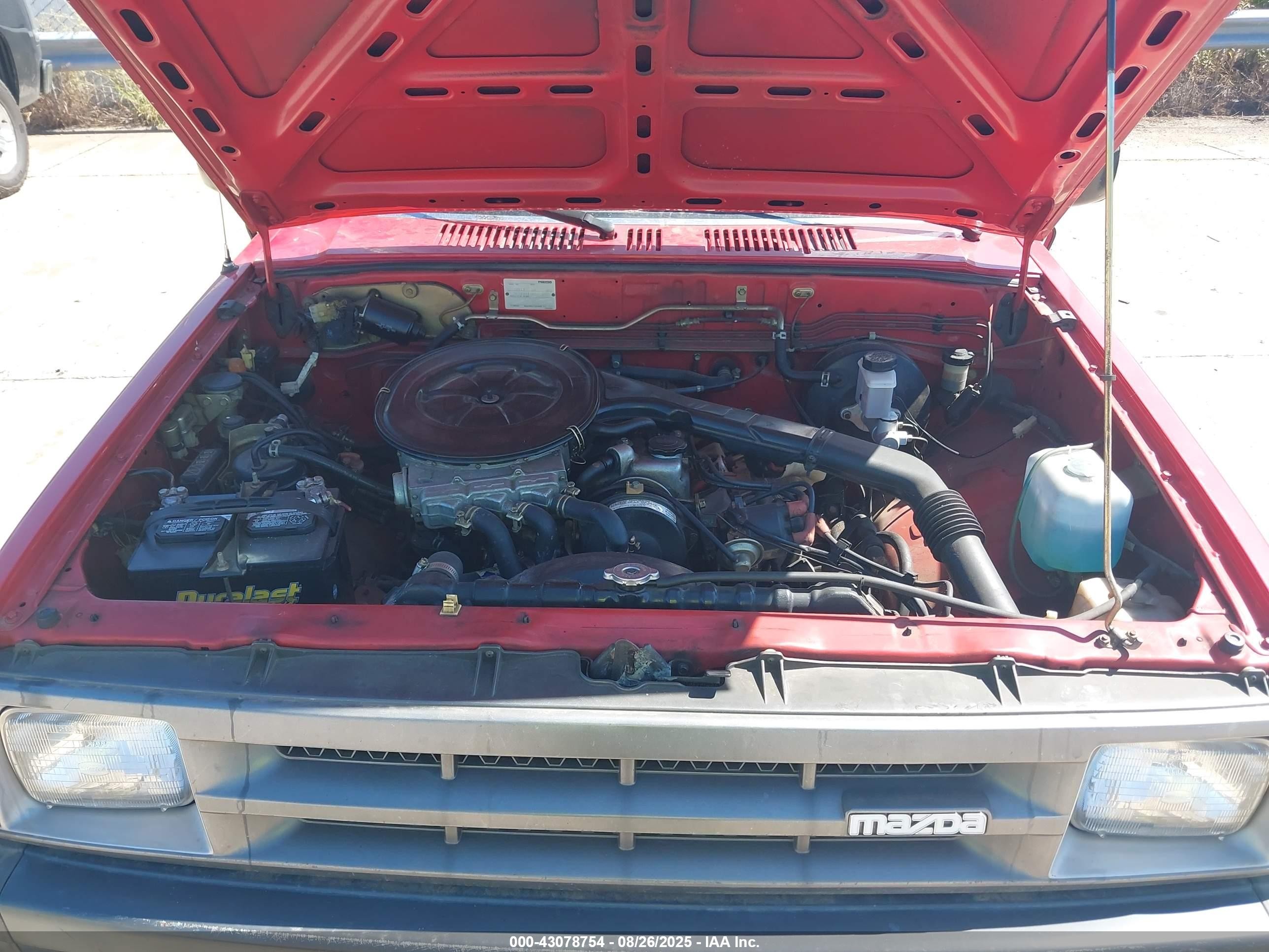 1987 Mazda B2000   Red vin: JM2UF1113H0558302