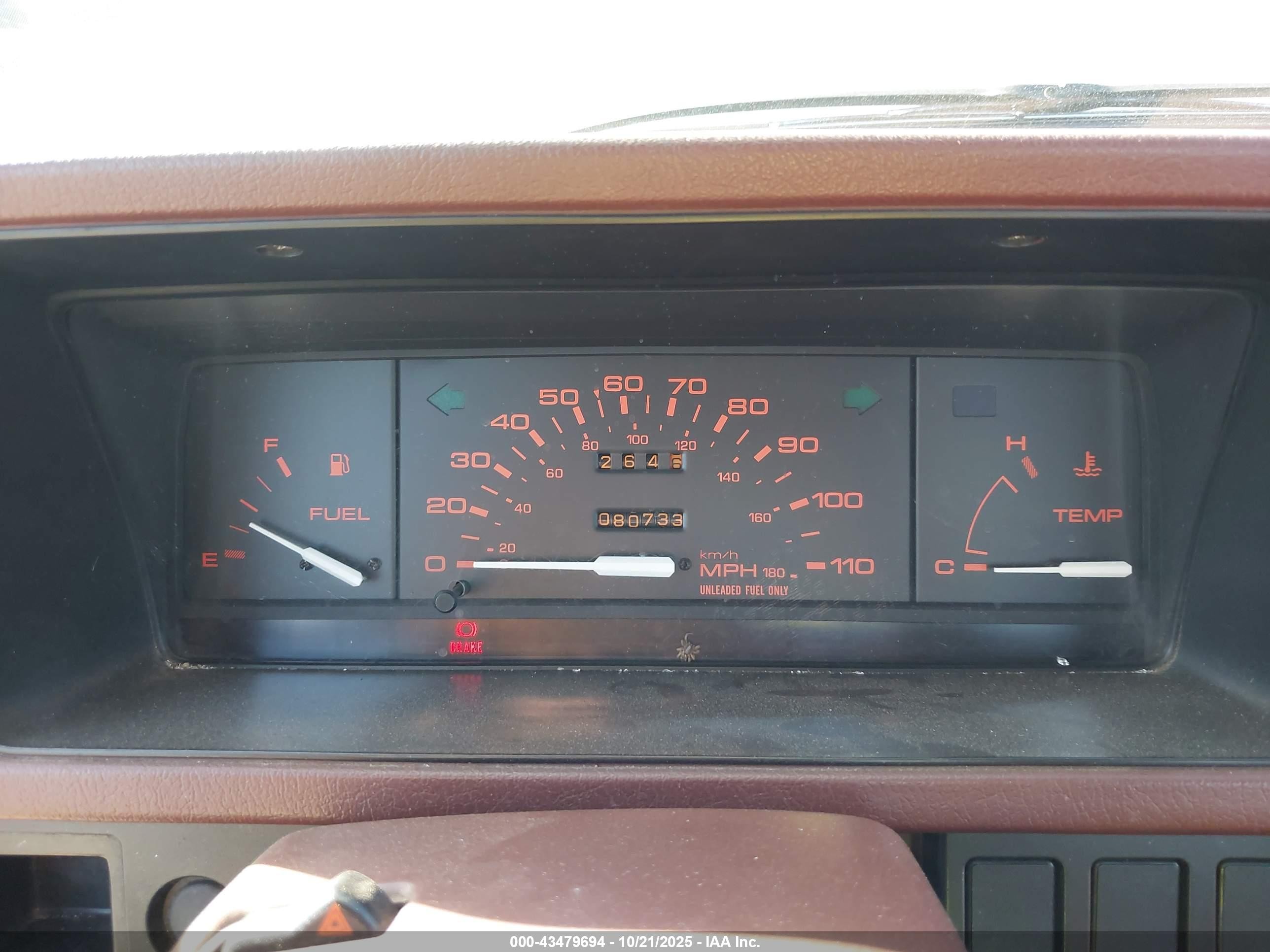 1986 Mazda B2000   Серебряный vin: JM2UF1117G0616409