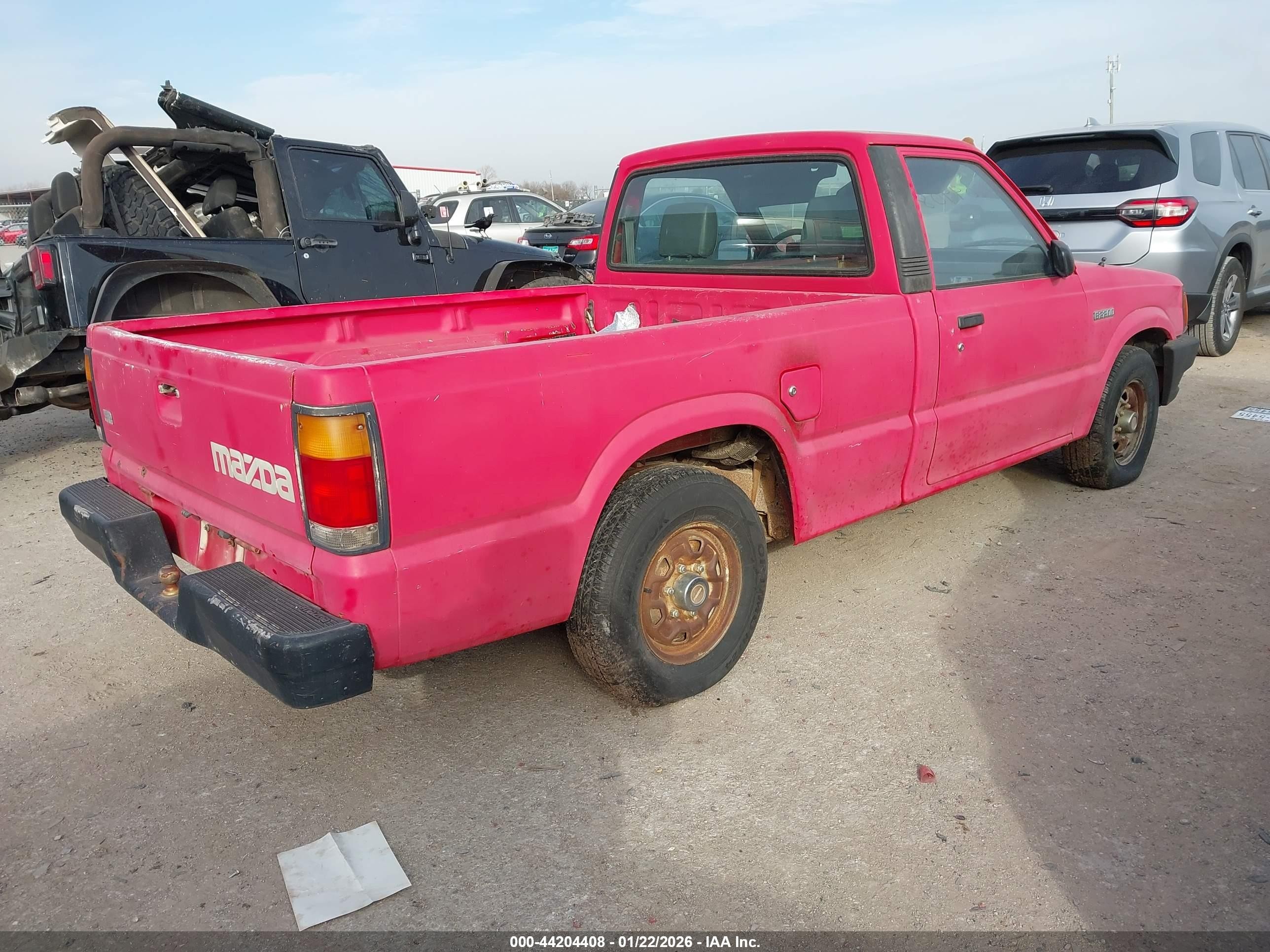 1993 Mazda B2200 Short Bed Red vin: JM2UF1133P0360271