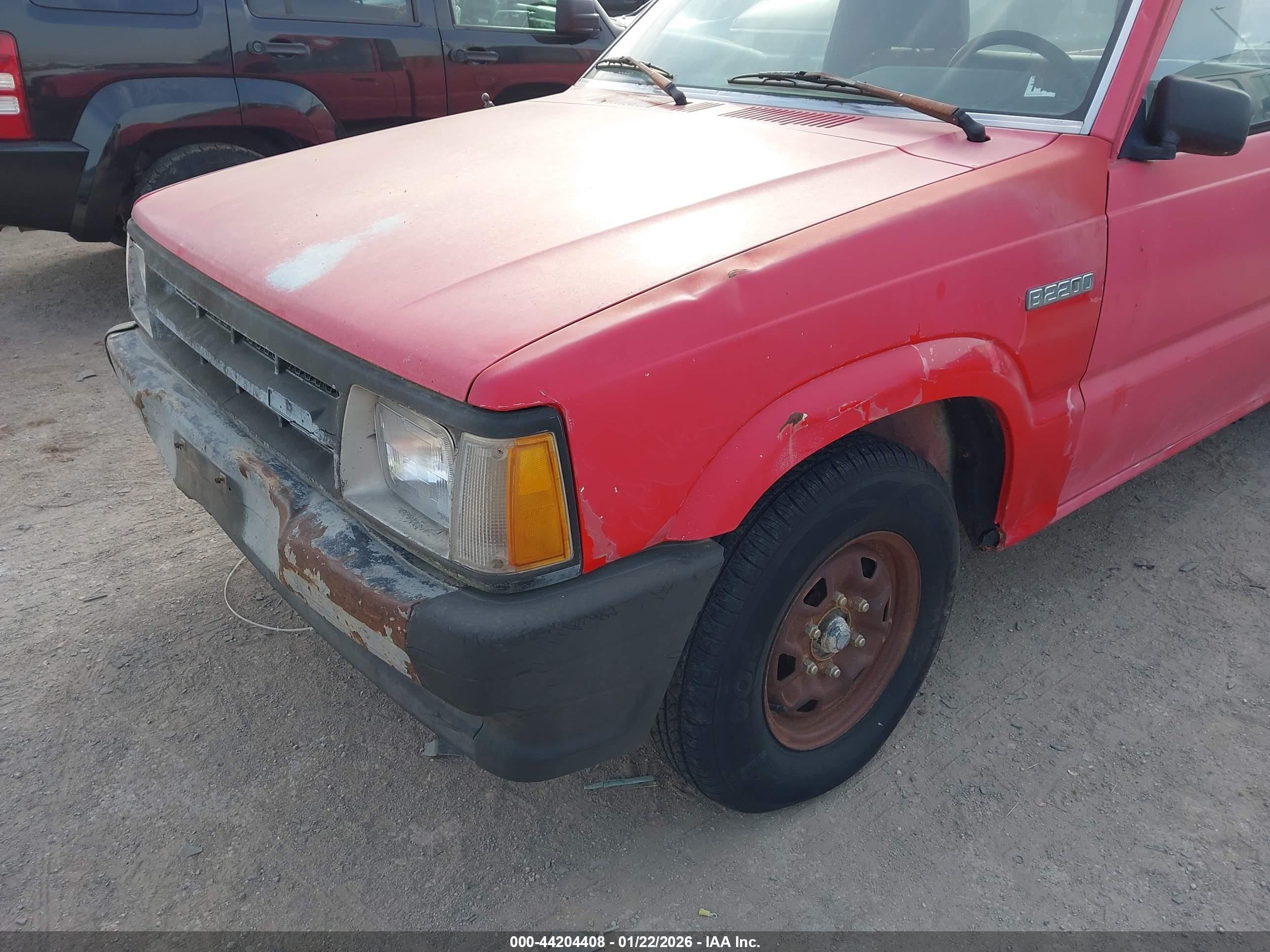 1993 Mazda B2200 Short Bed Red vin: JM2UF1133P0360271