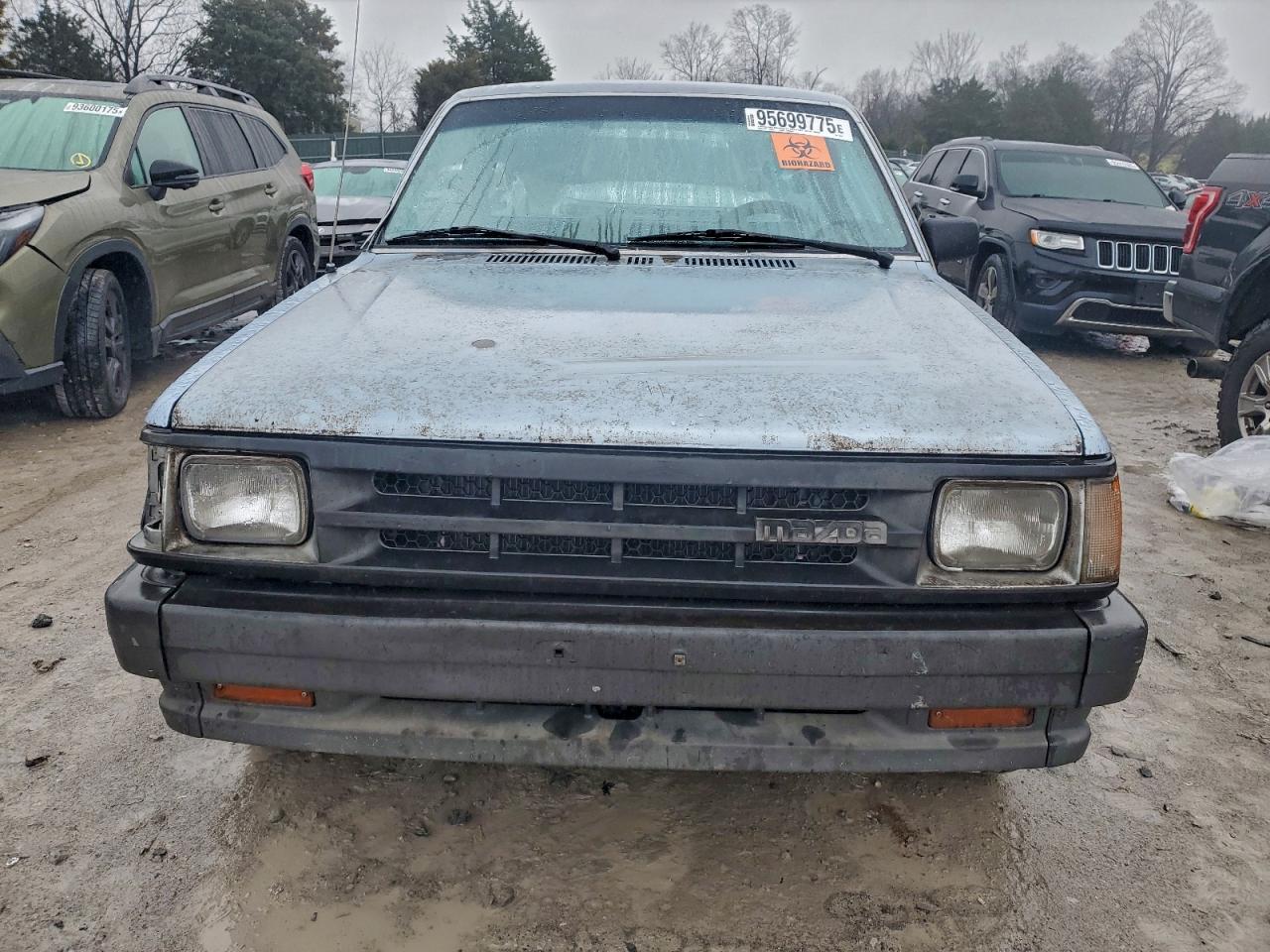 1989 Mazda B2200 Short Bed Blue vin: JM2UF1139K0714934
