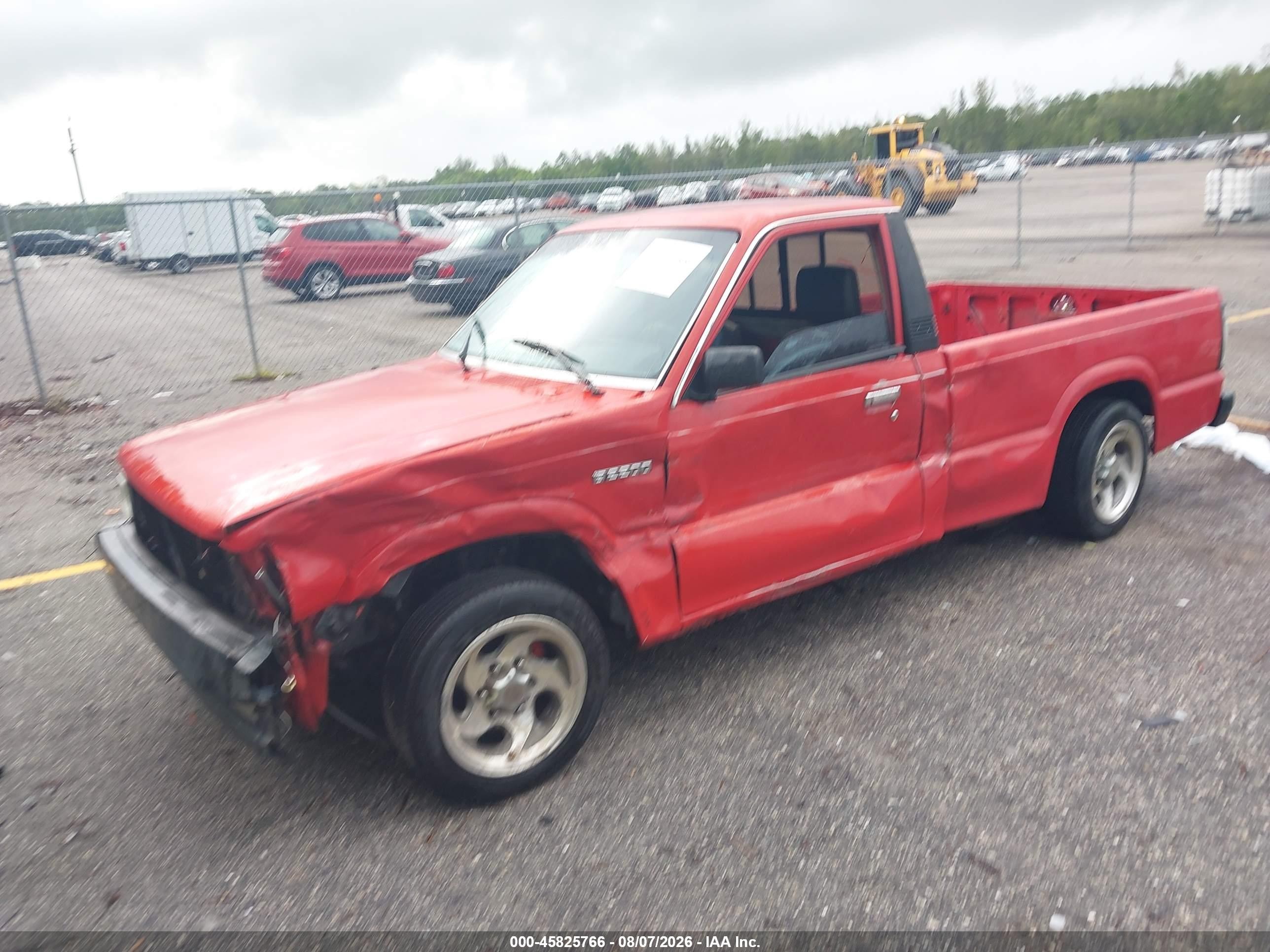 1989 Mazda B2200 Short Bed Красный vin: JM2UF113XK0803850