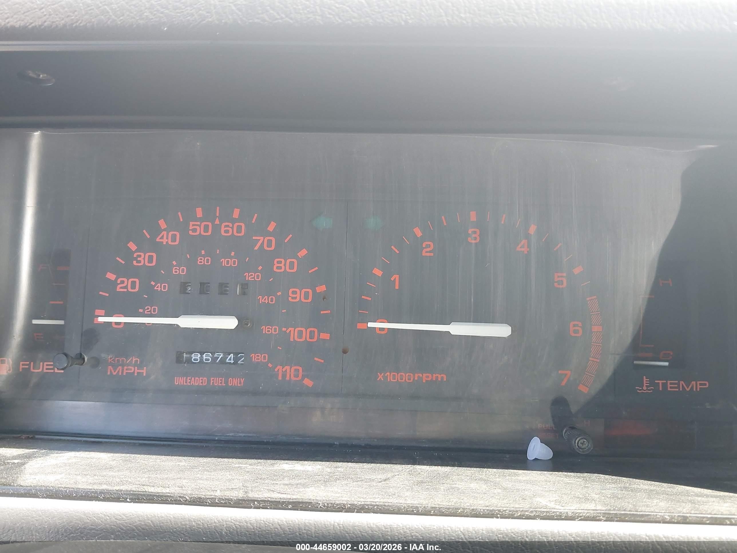 1991 Mazda B2600 Short Body Белый vin: JM2UF1148M0145862