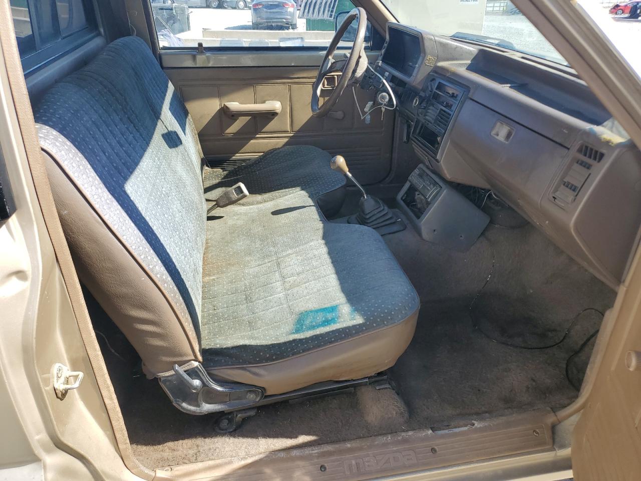 1987 Mazda B2000 Long Bed Gold vin: JM2UF2111H0503482