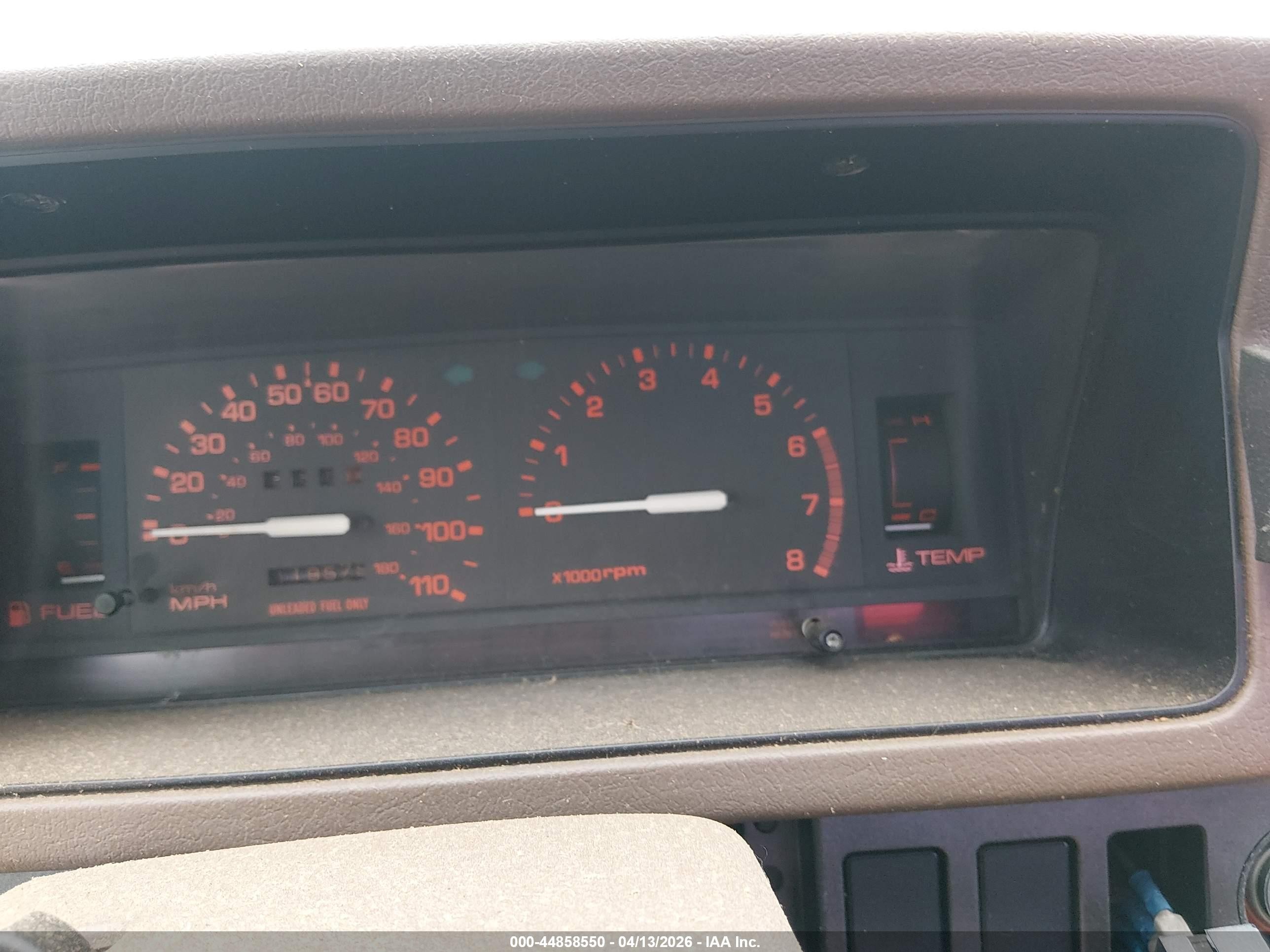 1986 Mazda B2000 Long Bed Brown vin: JM2UF2115G0551095