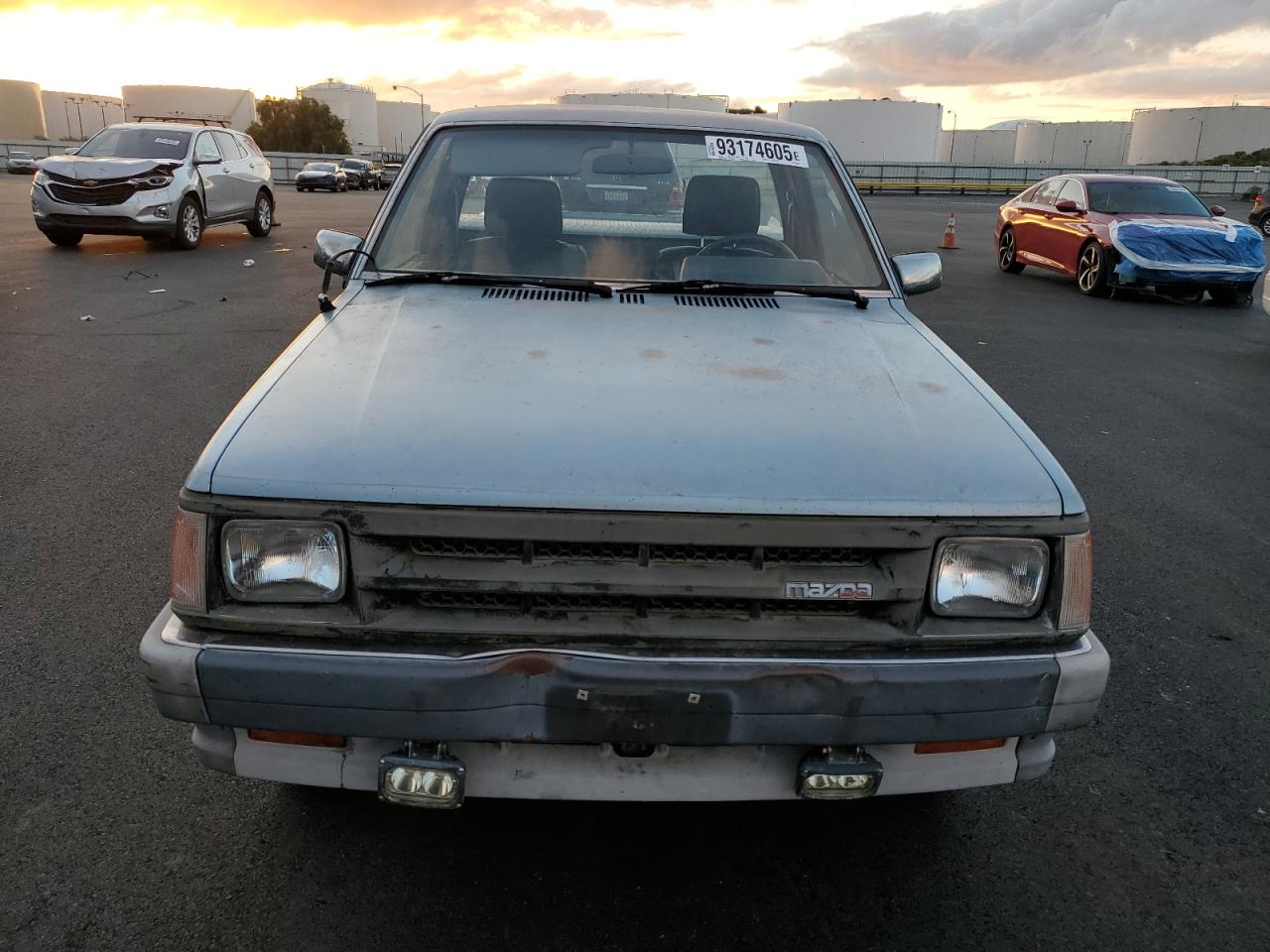 1986 Mazda B2000 Long Bed Синий vin: JM2UF211XG0629063
