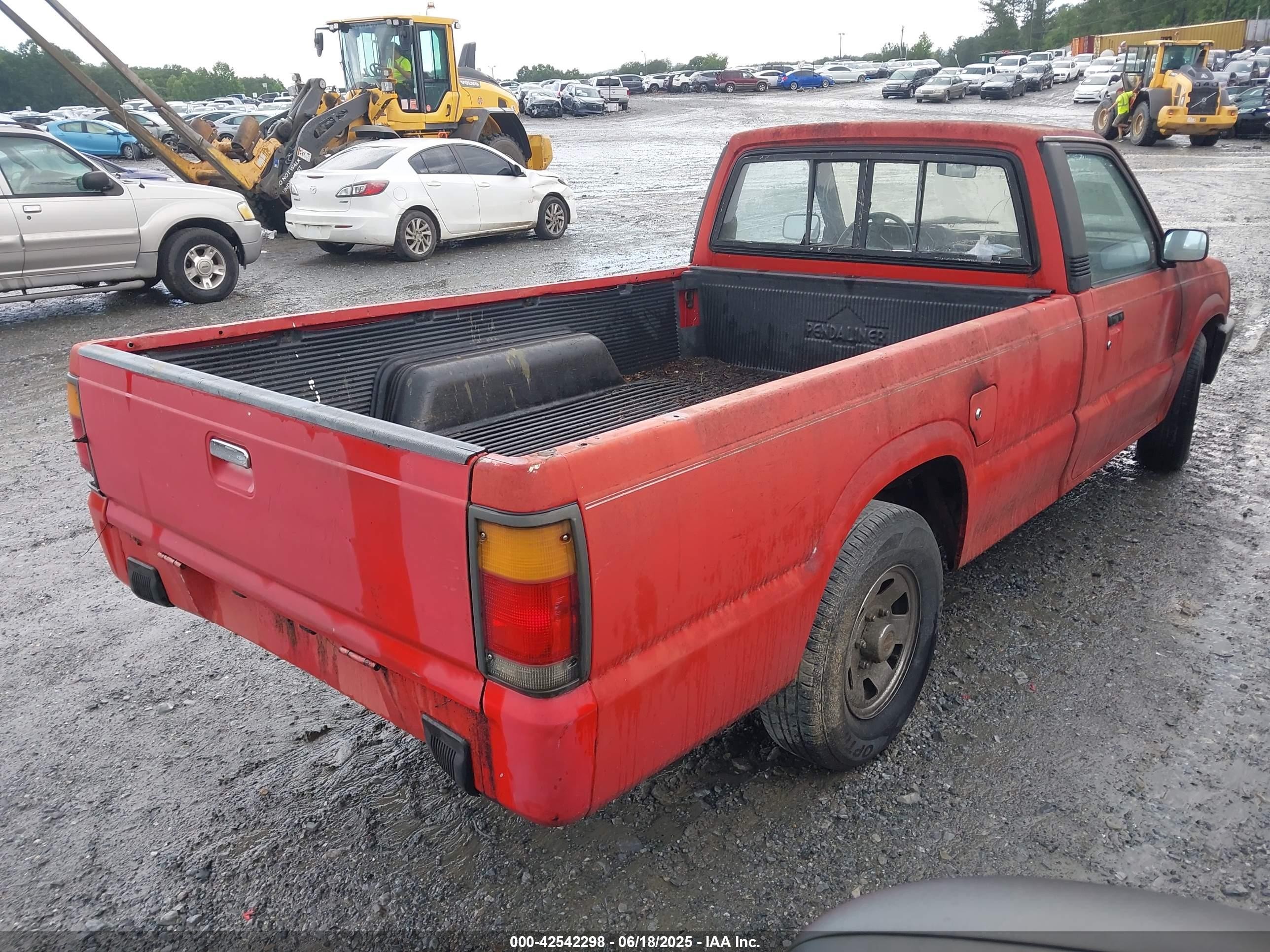 1989 Mazda B2200 Long Bed Red vin: JM2UF2135K0760914