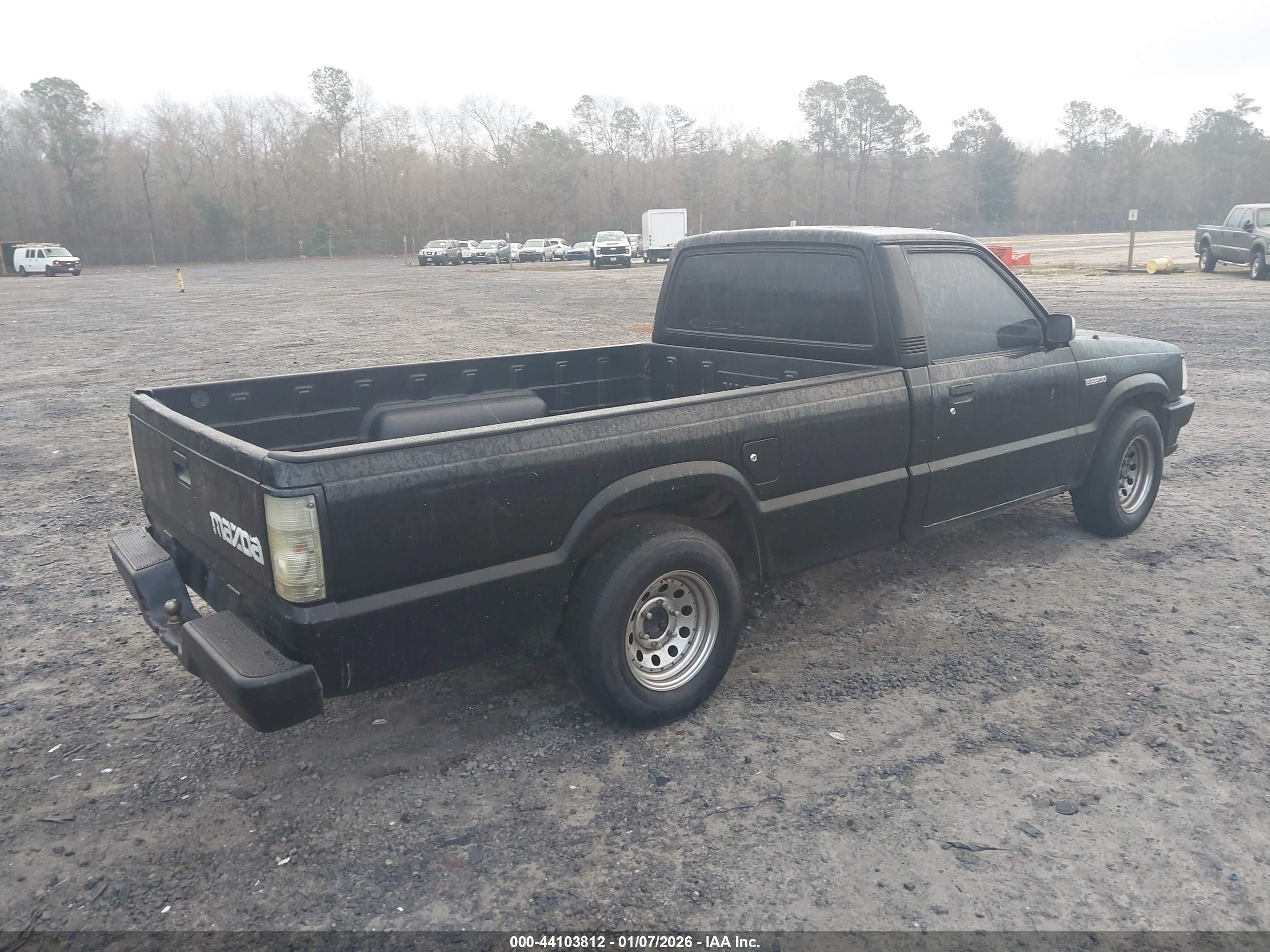 1992 Mazda B2200 Long Bed Black vin: JM2UF213XN0258260