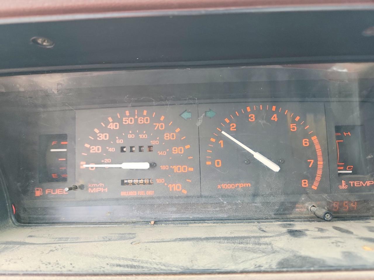 1987 Mazda B2000 Cab Plus Two Tone vin: JM2UF3111H0570122
