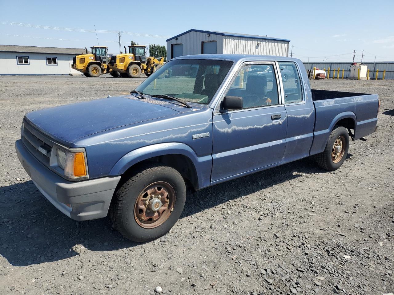 1989 Mazda B2200 Cab Plus   Blue vin: JM2UF3133K0728422