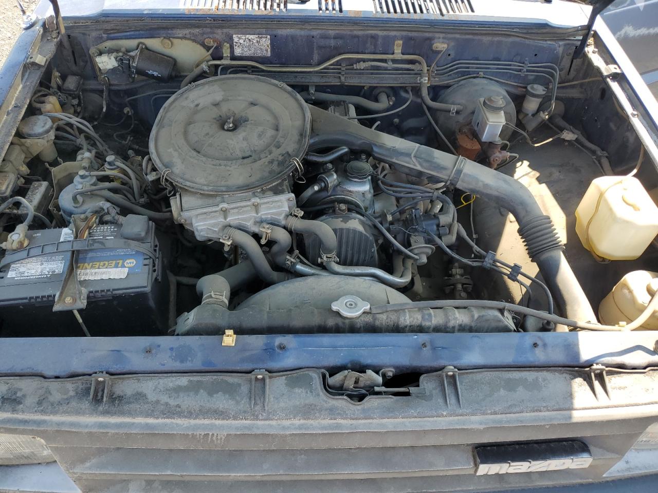 1989 Mazda B2200 Cab Plus   Blue vin: JM2UF3133K0728422