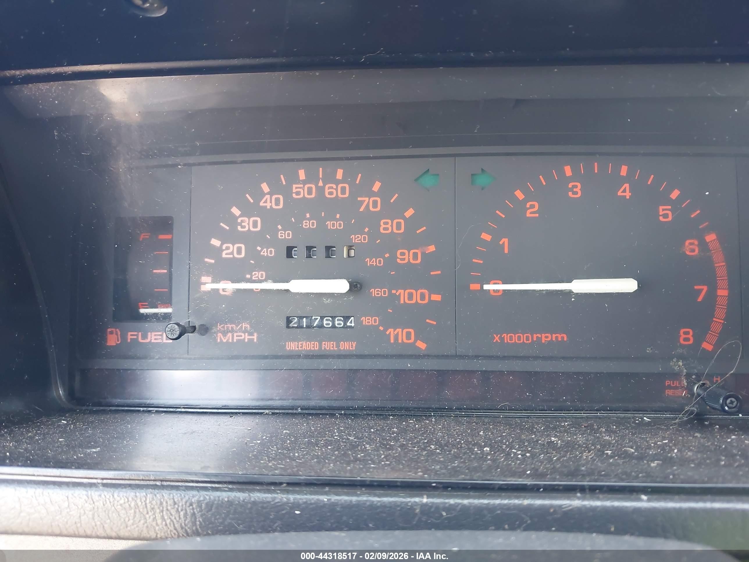 1991 Mazda B2200 Cab Plus Black vin: JM2UF3136M0110448