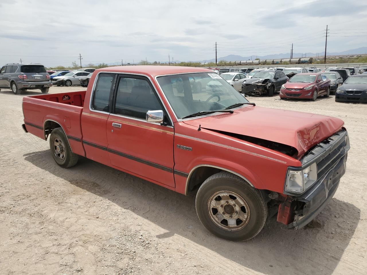 1991 Mazda B2200 Cab Plus Red vin: JM2UF3237M0116127