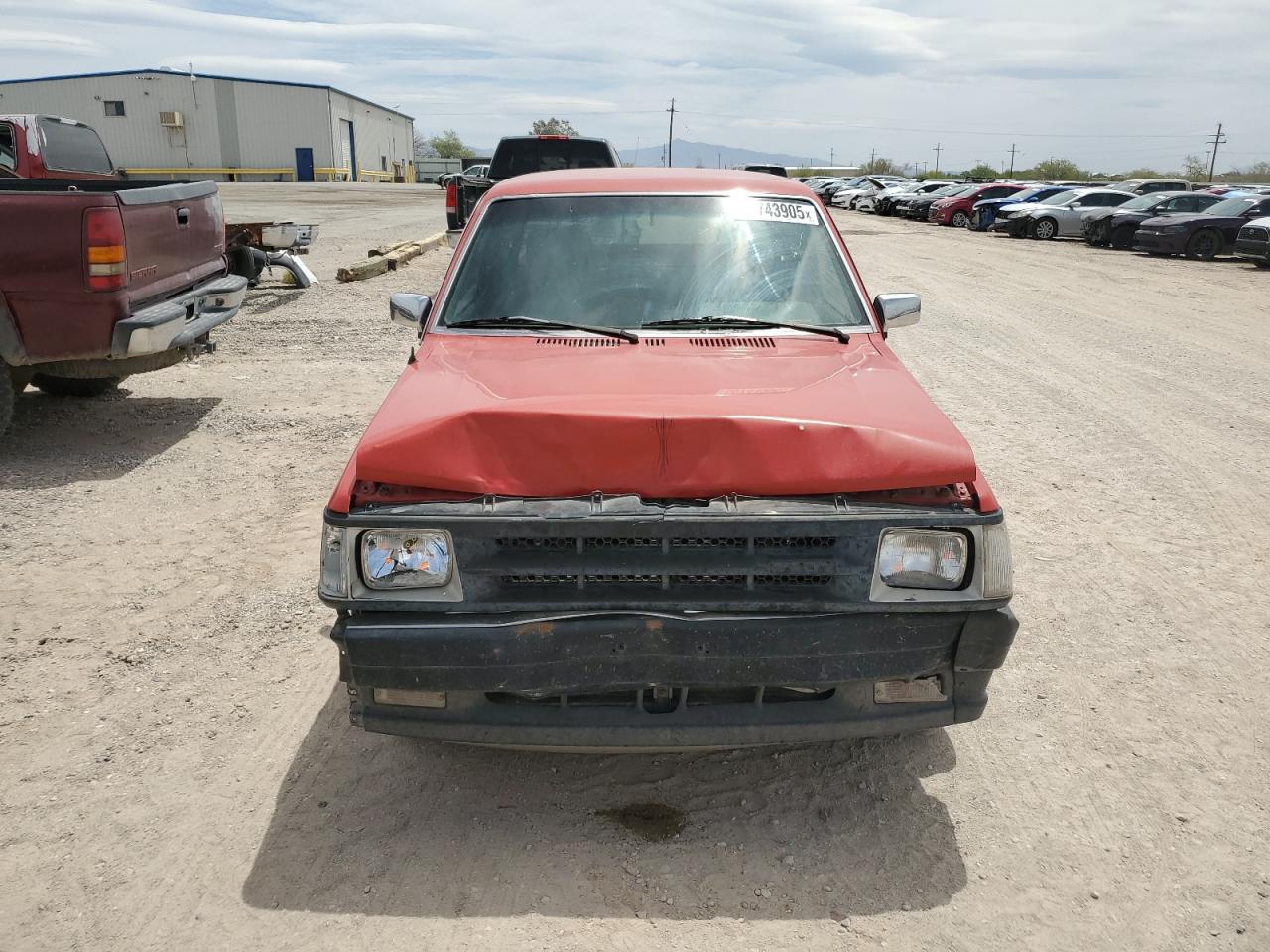 1991 Mazda B2200 Cab Plus Red vin: JM2UF3237M0116127