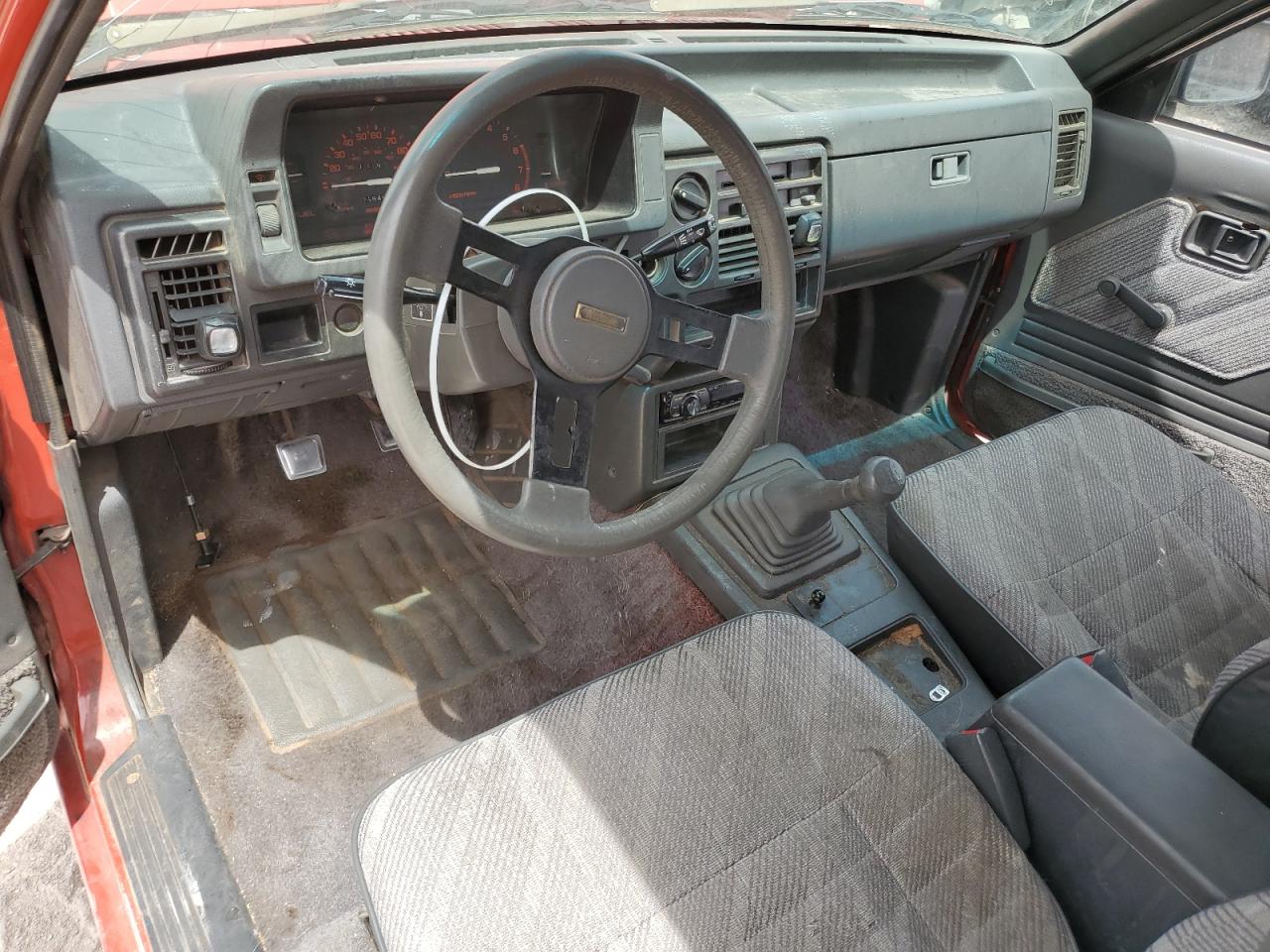 1991 Mazda B2200 Cab Plus Red vin: JM2UF3237M0116127