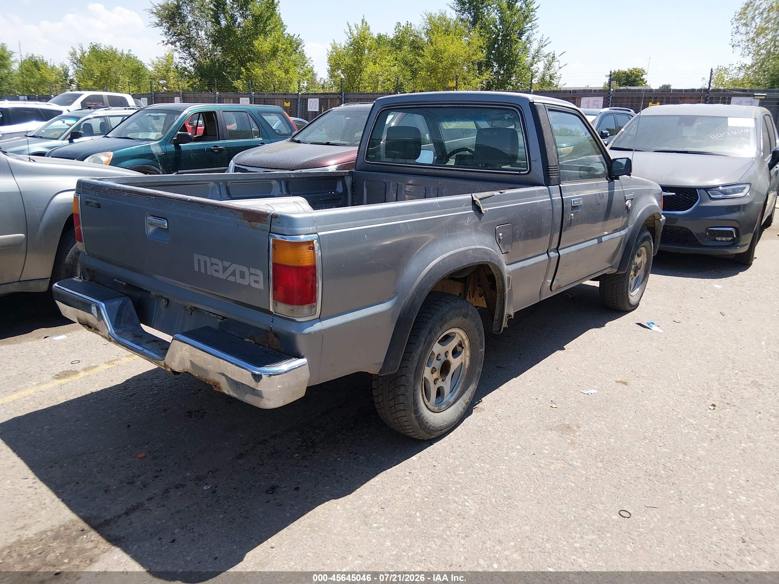 1991 Mazda B2600 Short Body Gray vin: JM2UF4146M0145246