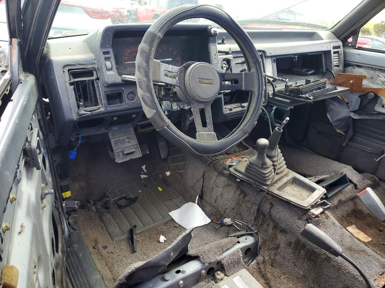 1991 Mazda B2600 Cab Plus Gray vin: JM2UF6143M0104746