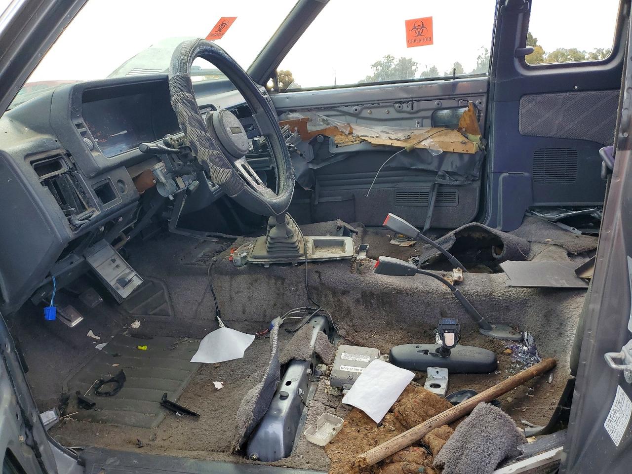 1991 Mazda B2600 Cab Plus Gray vin: JM2UF6143M0104746