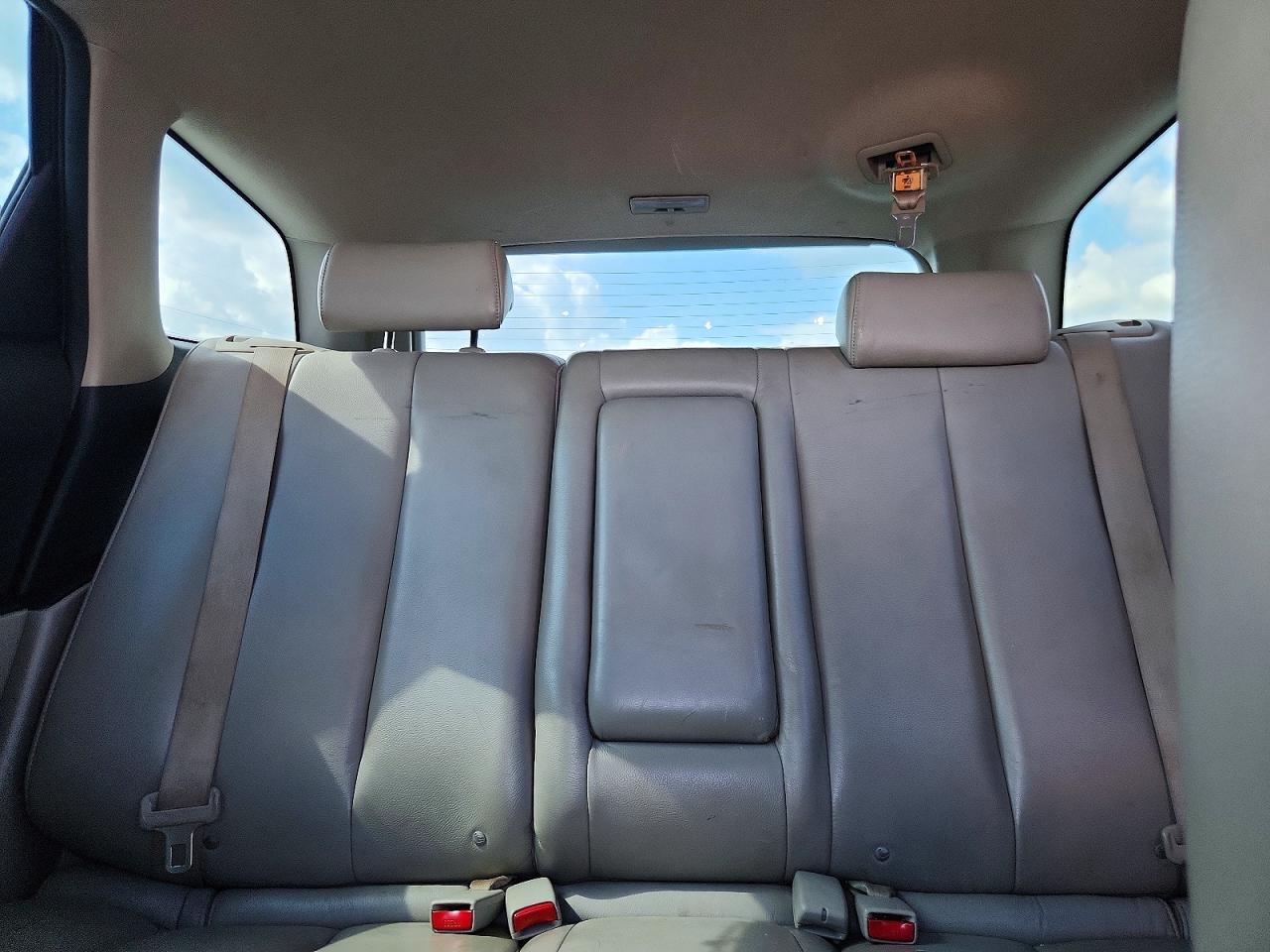 2007 Mazda Cx-7 White vin: JM3ER293170124400