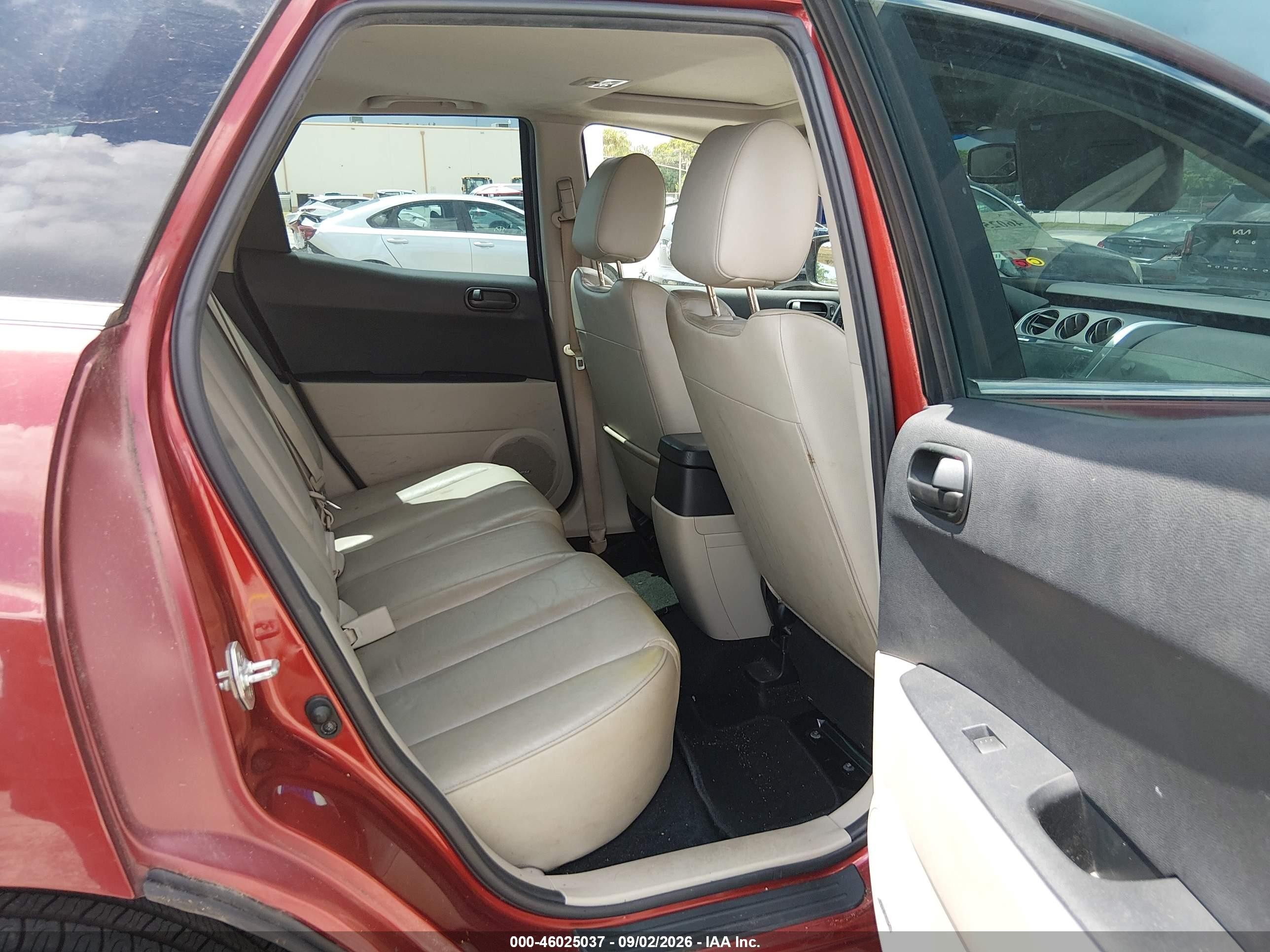 2007 Mazda Cx-7   Red vin: JM3ER293970164448