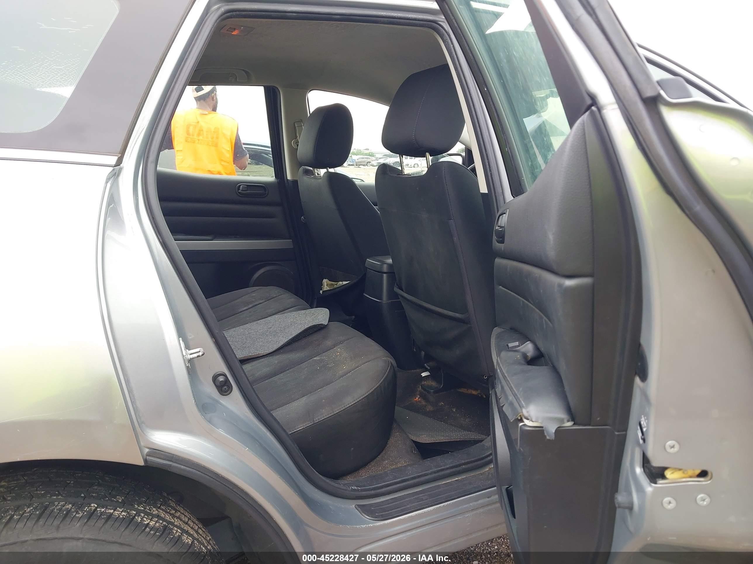 2012 Mazda Cx-7 I Sv Gray vin: JM3ER2A53C0421272