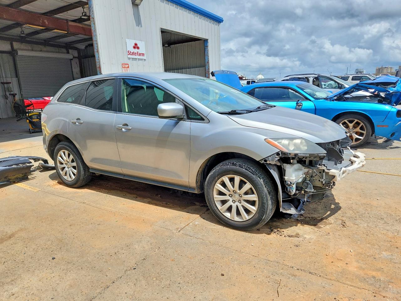 2011 Mazda Cx-7 Silver vin: JM3ER2A55B0394915