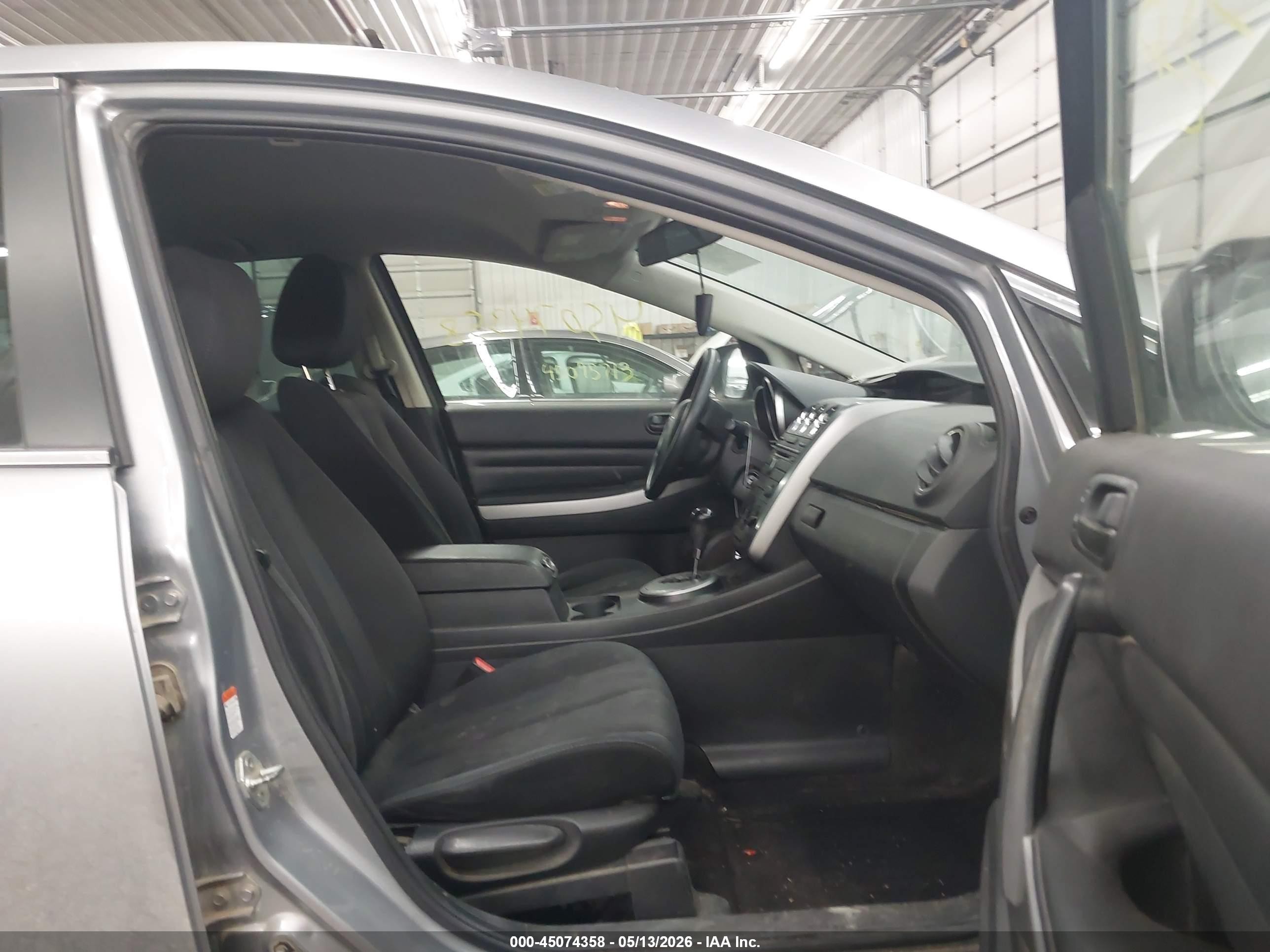 2011 Mazda Cx-7 I Sv Серебряный vin: JM3ER2A57B0394303