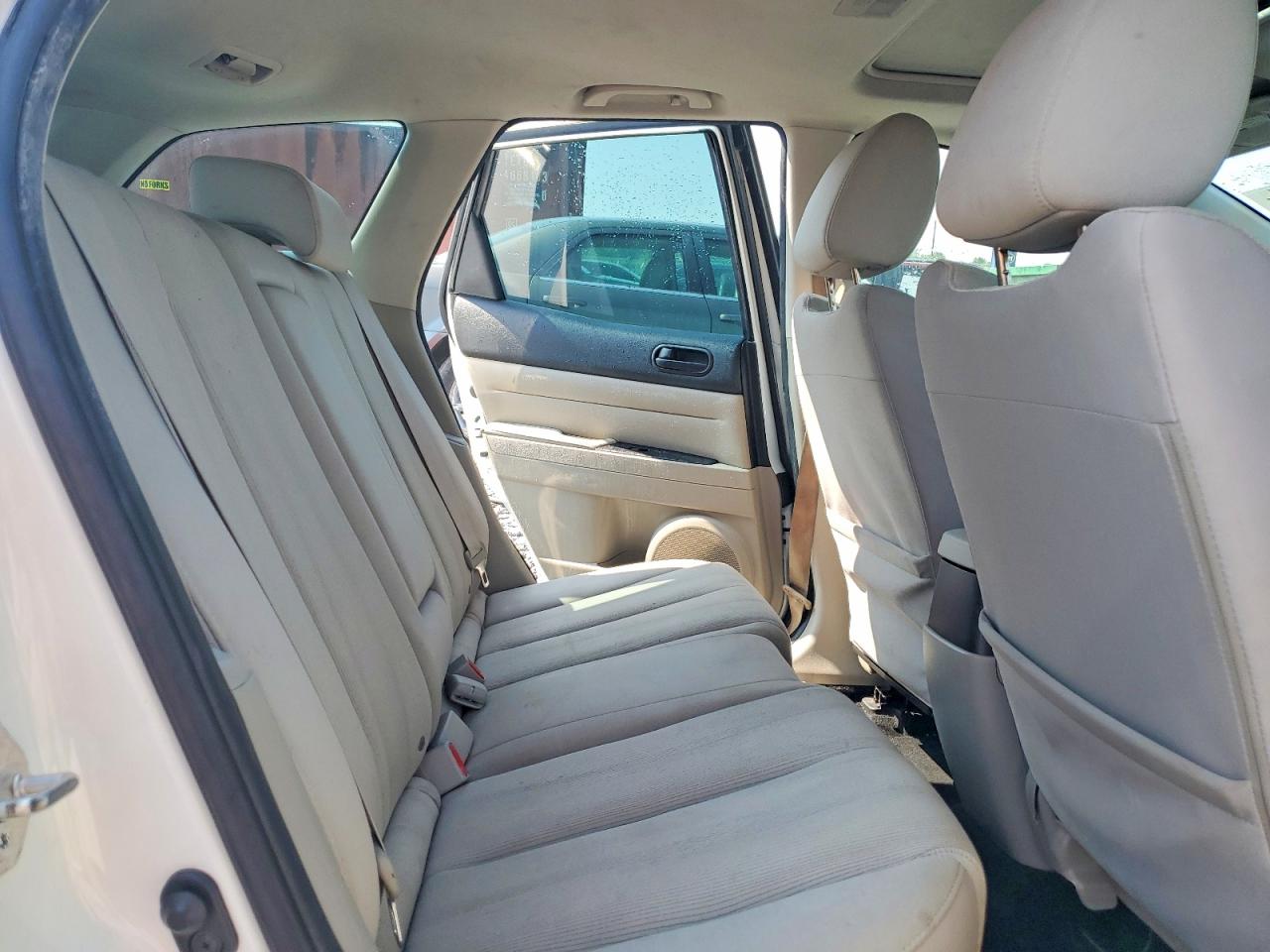 2012 Mazda Cx-7 White vin: JM3ER2B50C0419087