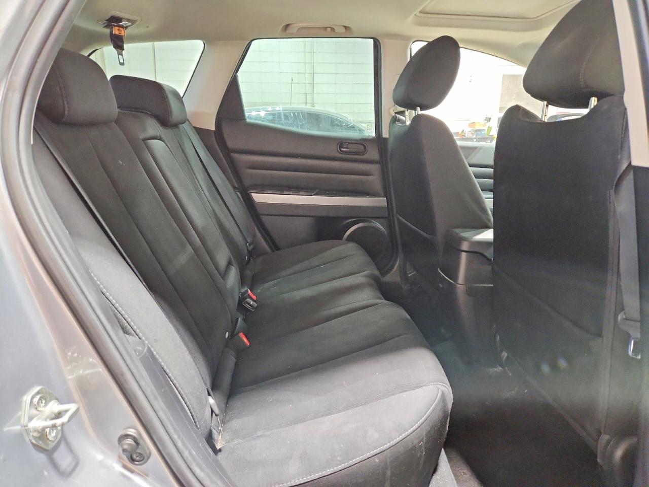 2012 Mazda Cx-7 Silver vin: JM3ER2B53C0411050
