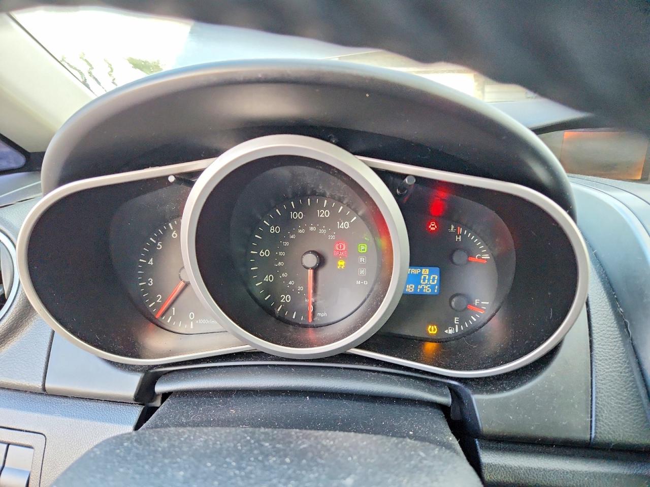 2011 Mazda Cx-7 Silver vin: JM3ER2B54B0384410