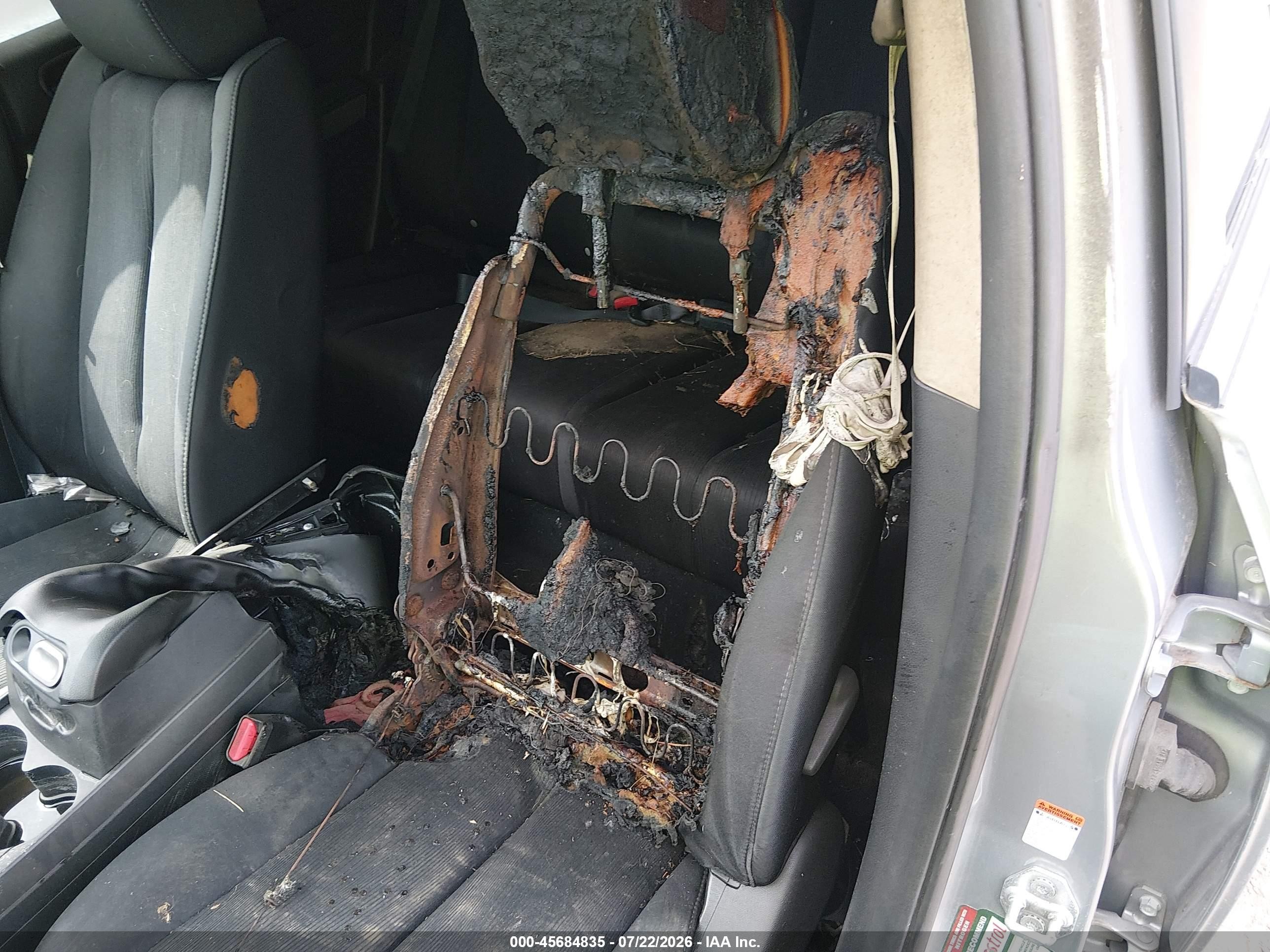 2011 Mazda Cx-7 I Sport Серебряный vin: JM3ER2B56B0373120