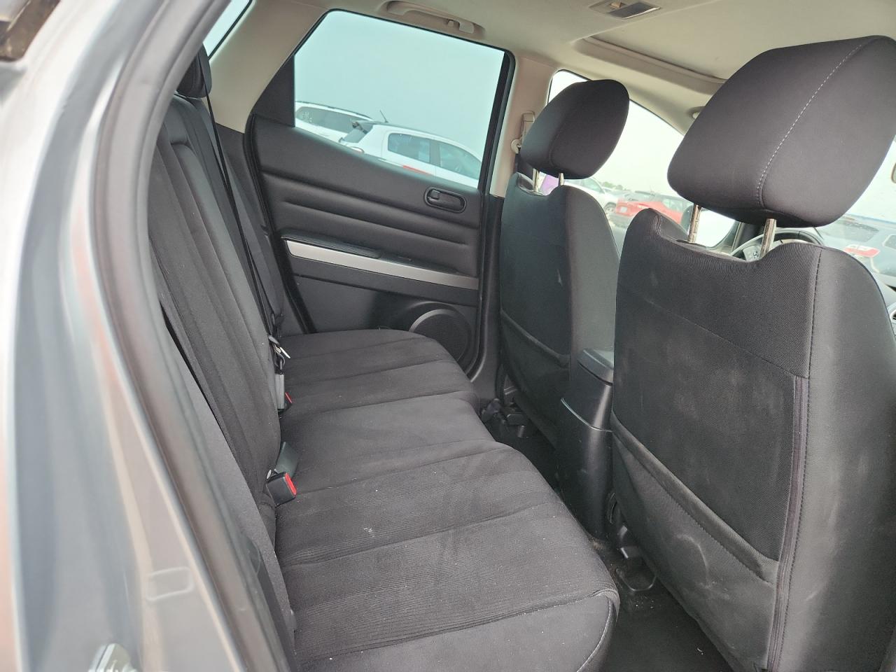 2012 Mazda Cx-7 Silver vin: JM3ER2B56C0415478