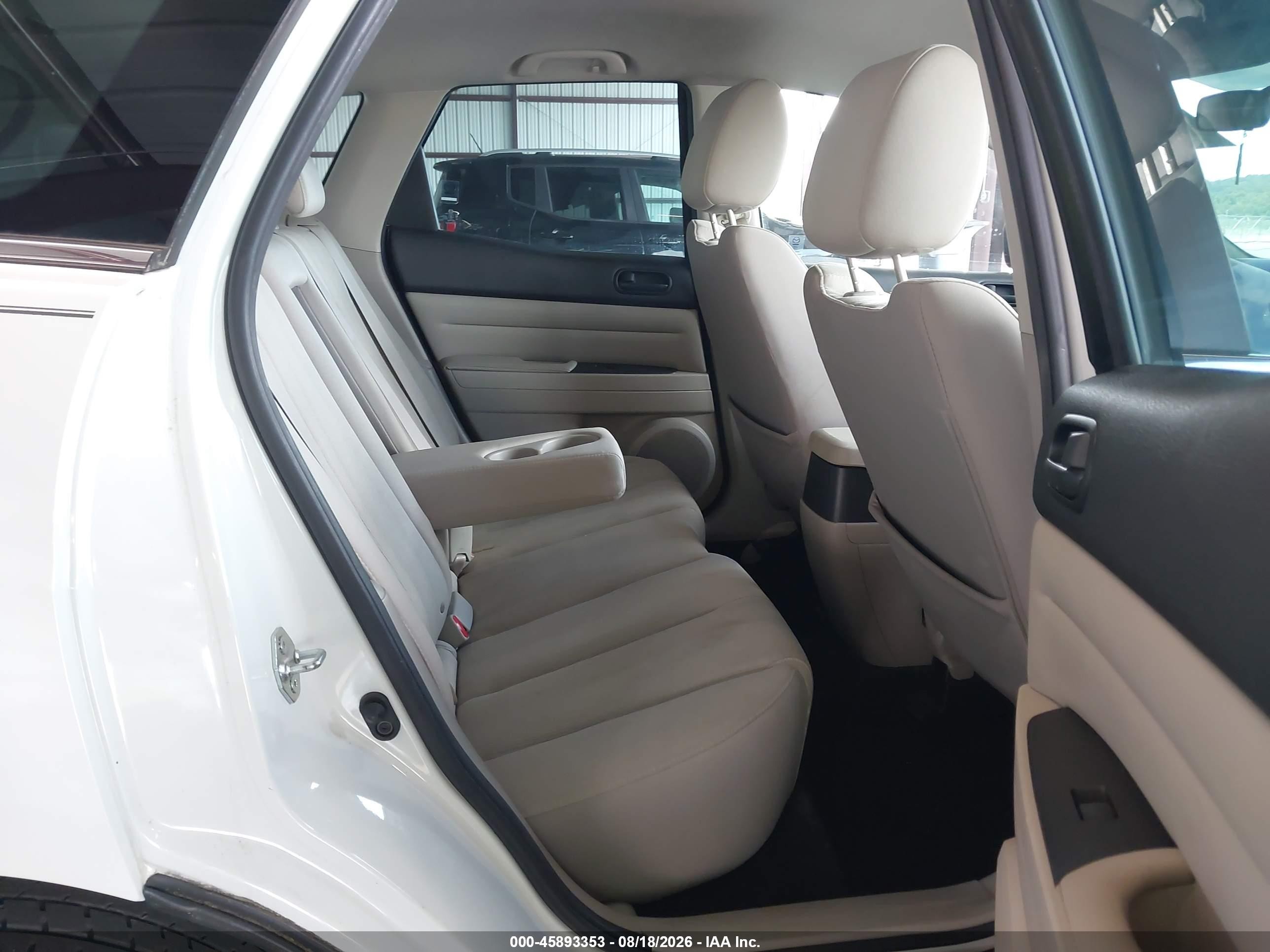2011 Mazda Cx-7 I Sport Белый vin: JM3ER2B58B0386080