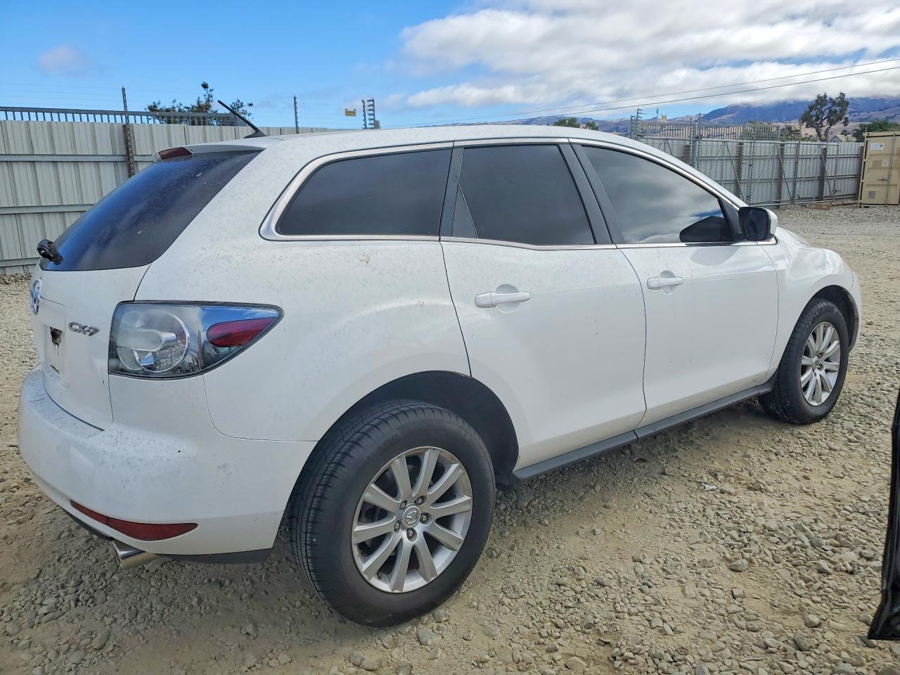 2011 Mazda Cx-7 White vin: JM3ER2BM5B0358342