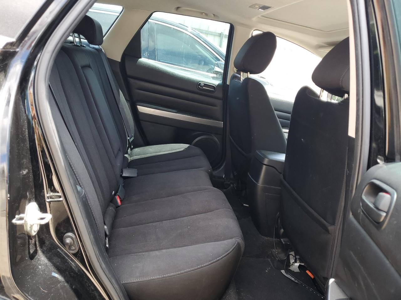 2011 Mazda Cx-7  Black vin: JM3ER2BMXB0389375