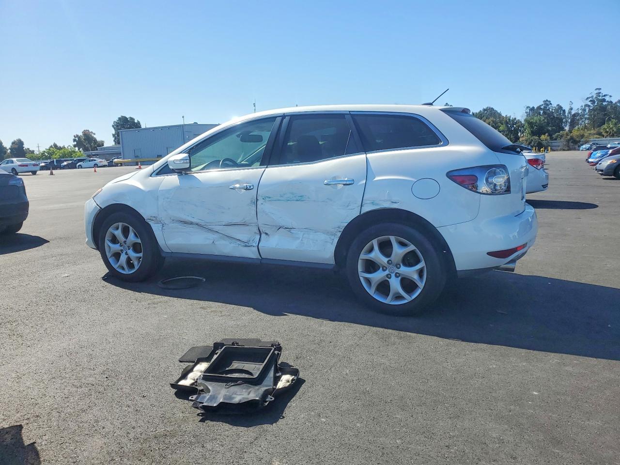 2011 Mazda Cx-7 White vin: JM3ER2DL8B0383191