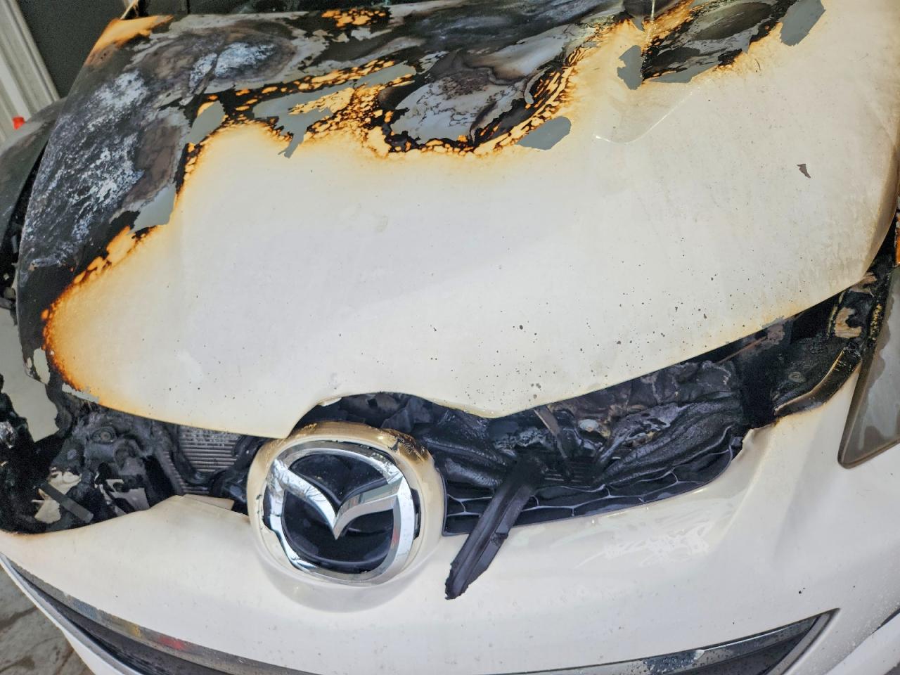2010 Mazda Cx-7 Белый vin: JM3ER2W33A0329096