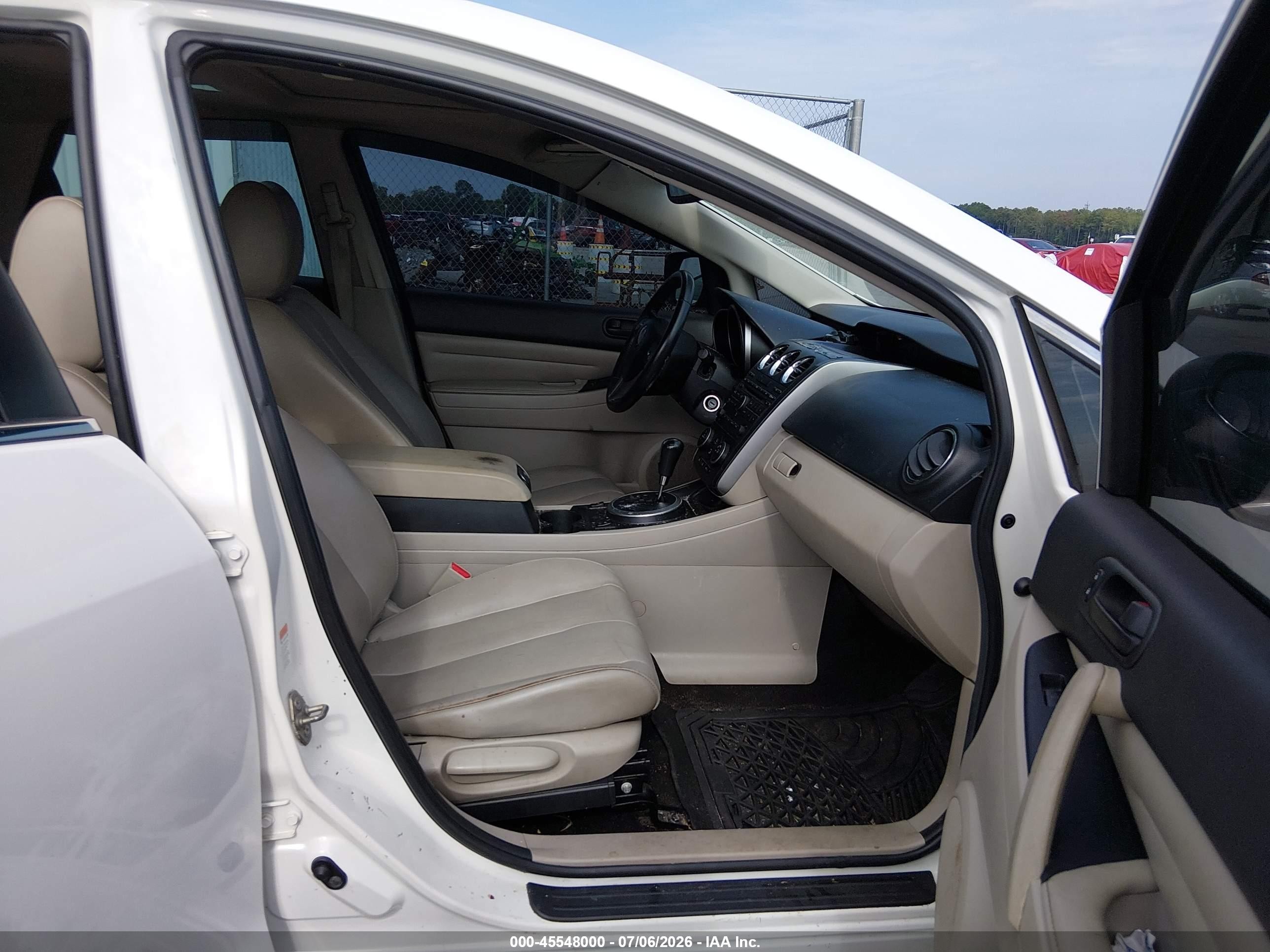 2010 Mazda Cx-7 I Sport White vin: JM3ER2W54A0347379