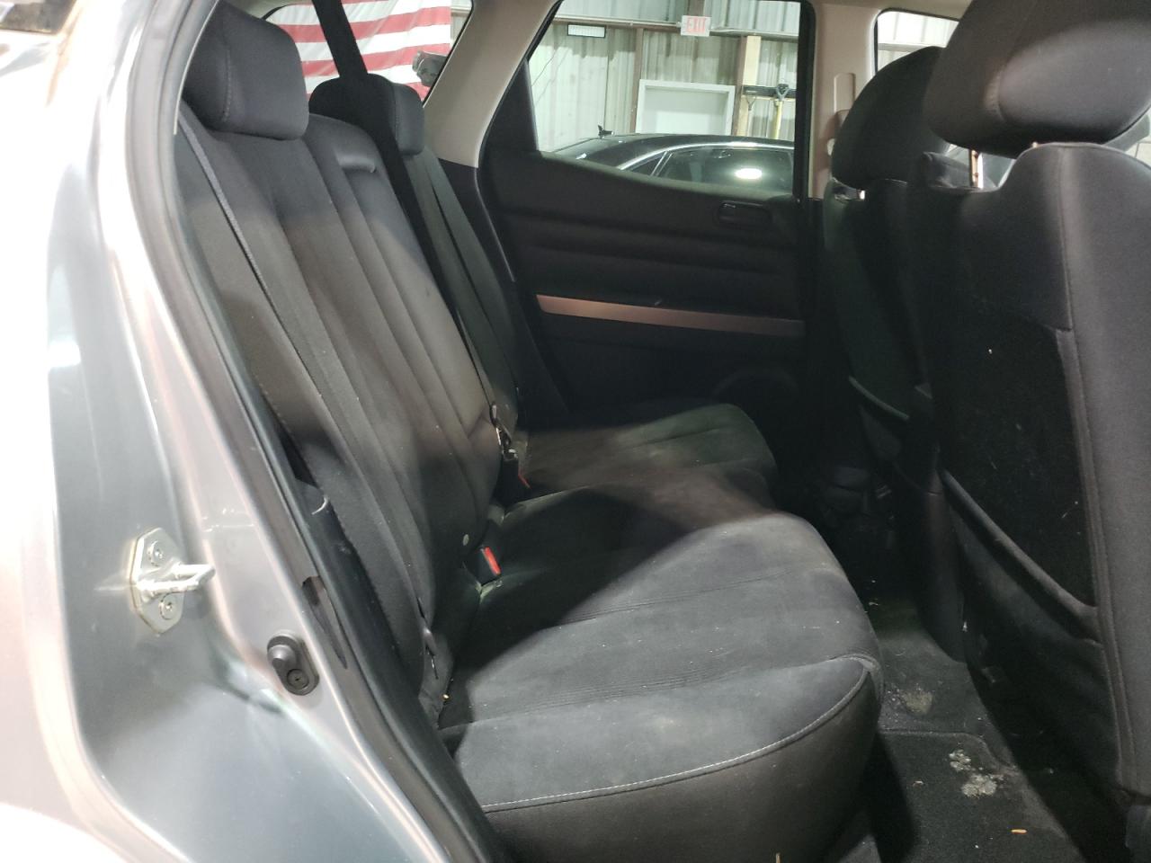2010 Mazda Cx-7 Silver vin: JM3ER2W55A0345558