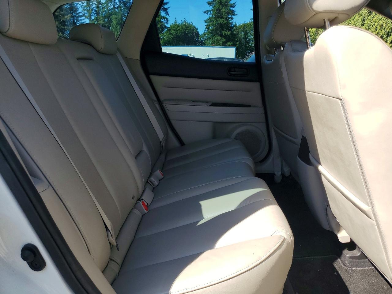 2010 Mazda Cx-7 White vin: JM3ER2WL8A0342460