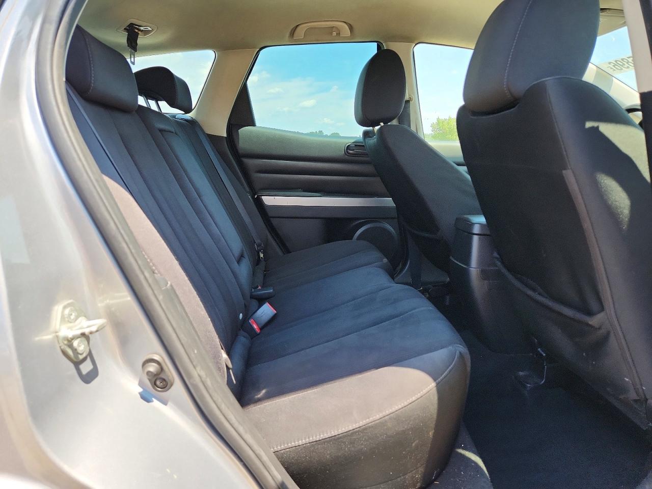 2010 Mazda Cx-7 Silver vin: JM3ER2WMXA0311851