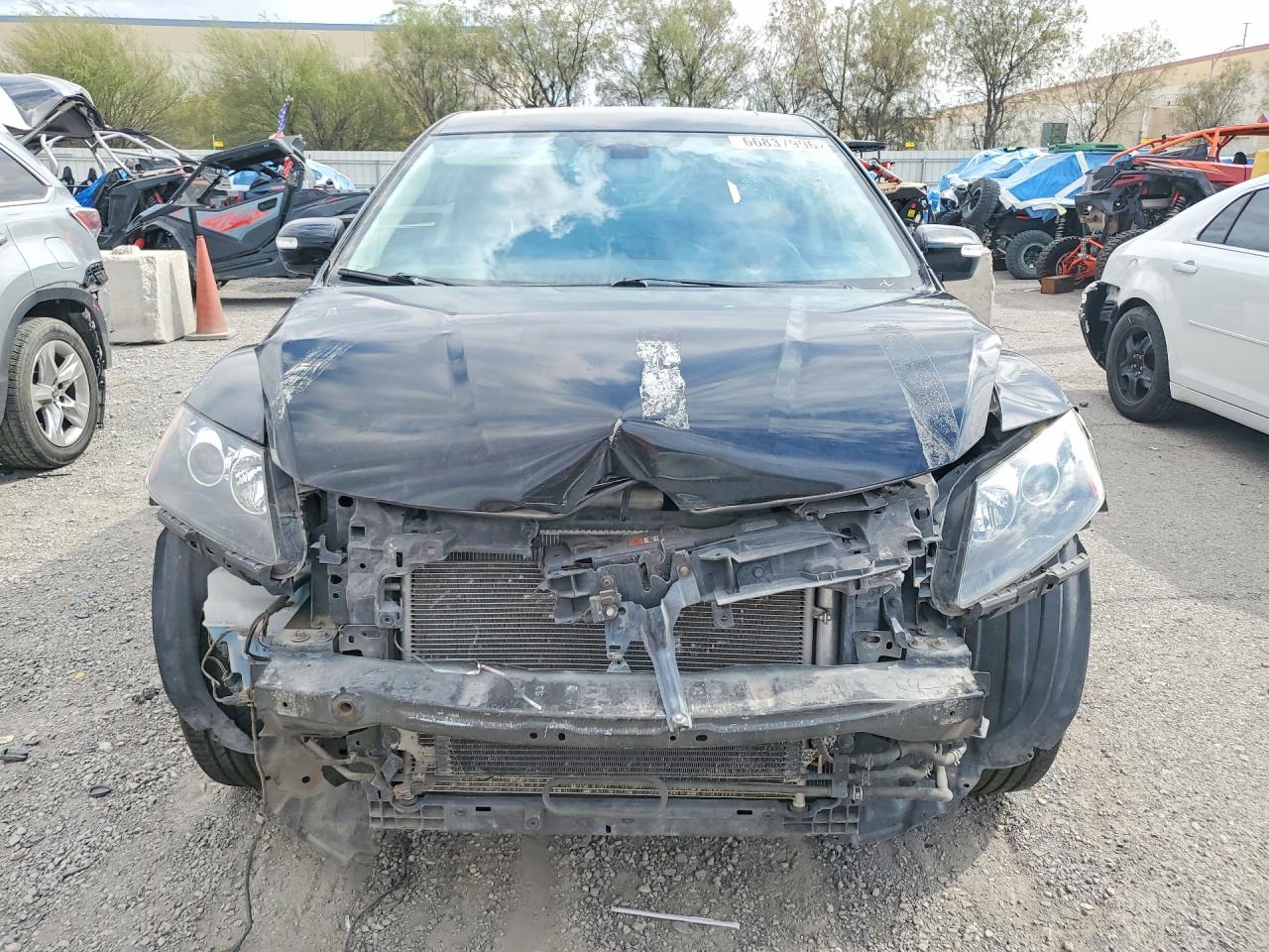 2011 Mazda Cx-7 Black vin: JM3ER4D32B0378497