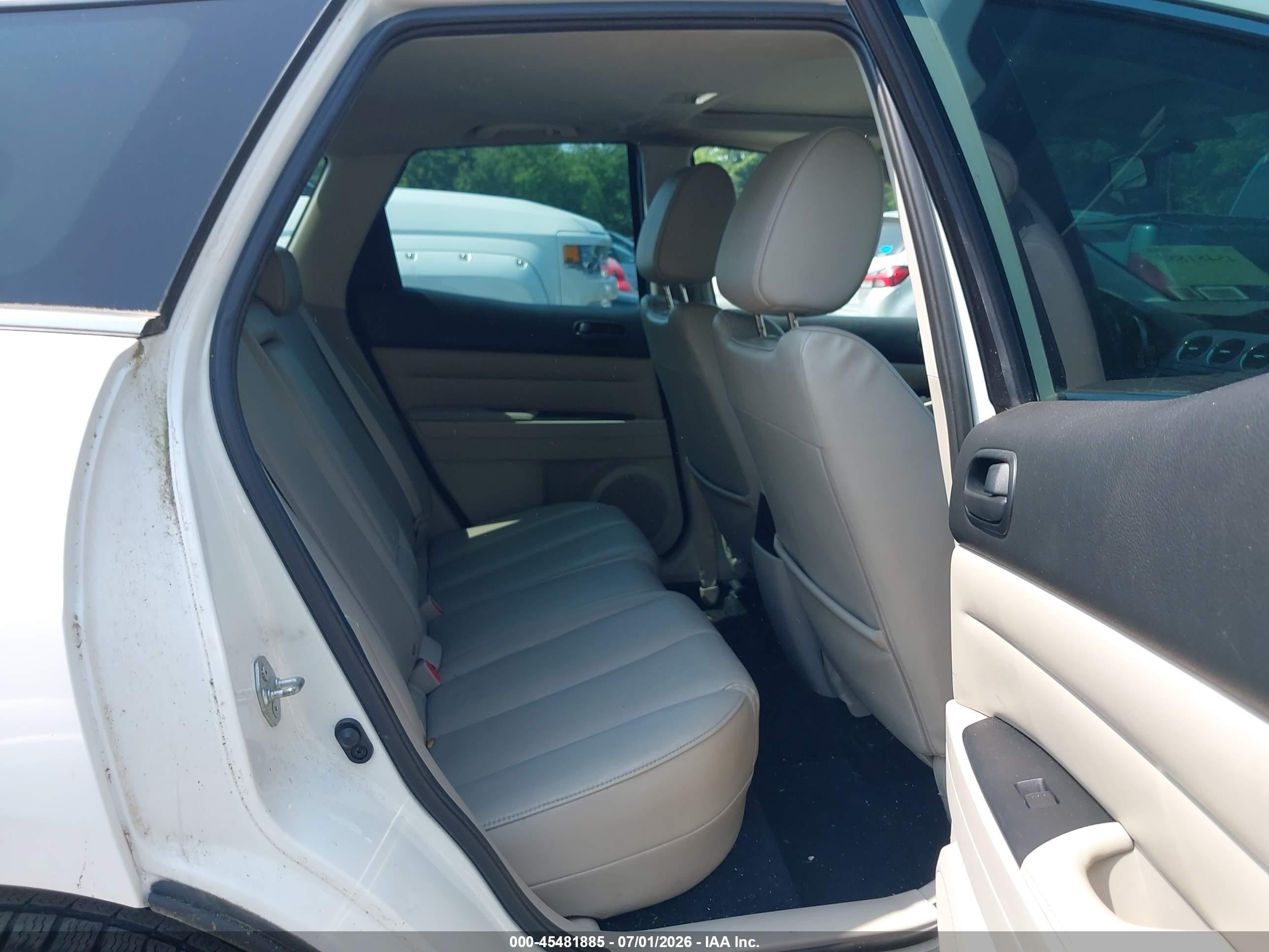 2010 Mazda Cx-7 S Touring White vin: JM3ER4WL3A0321110